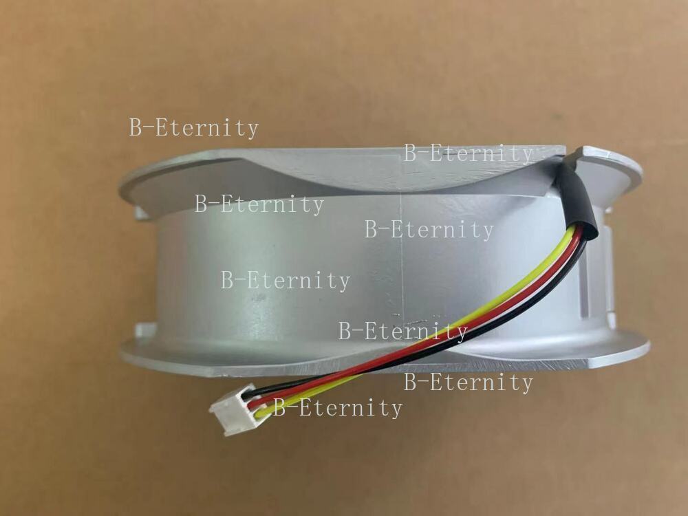 SANYO 109E5724H502 24V 0.58A 172 * 150 * 51mm axial flow fan