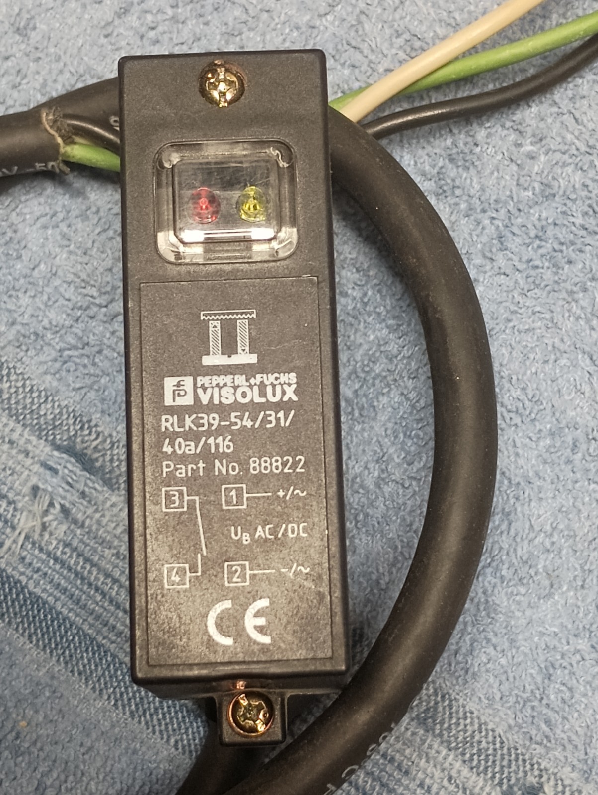 PEPPERL+FUCHS Visolux Photoelectric Sensor RLK39-54/31/40a/116, Part # 88822