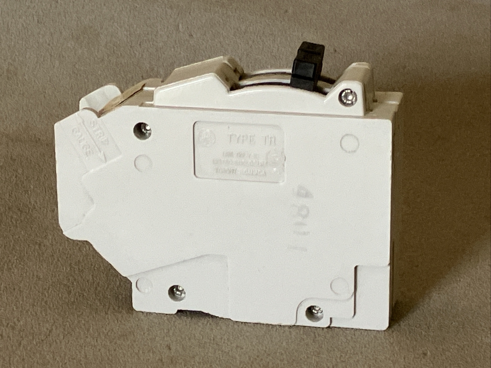 GE TR1540 TR4015 2 Pole 15 40 Amp 120/240V Twin Tandem Circuit Breaker TRP1540