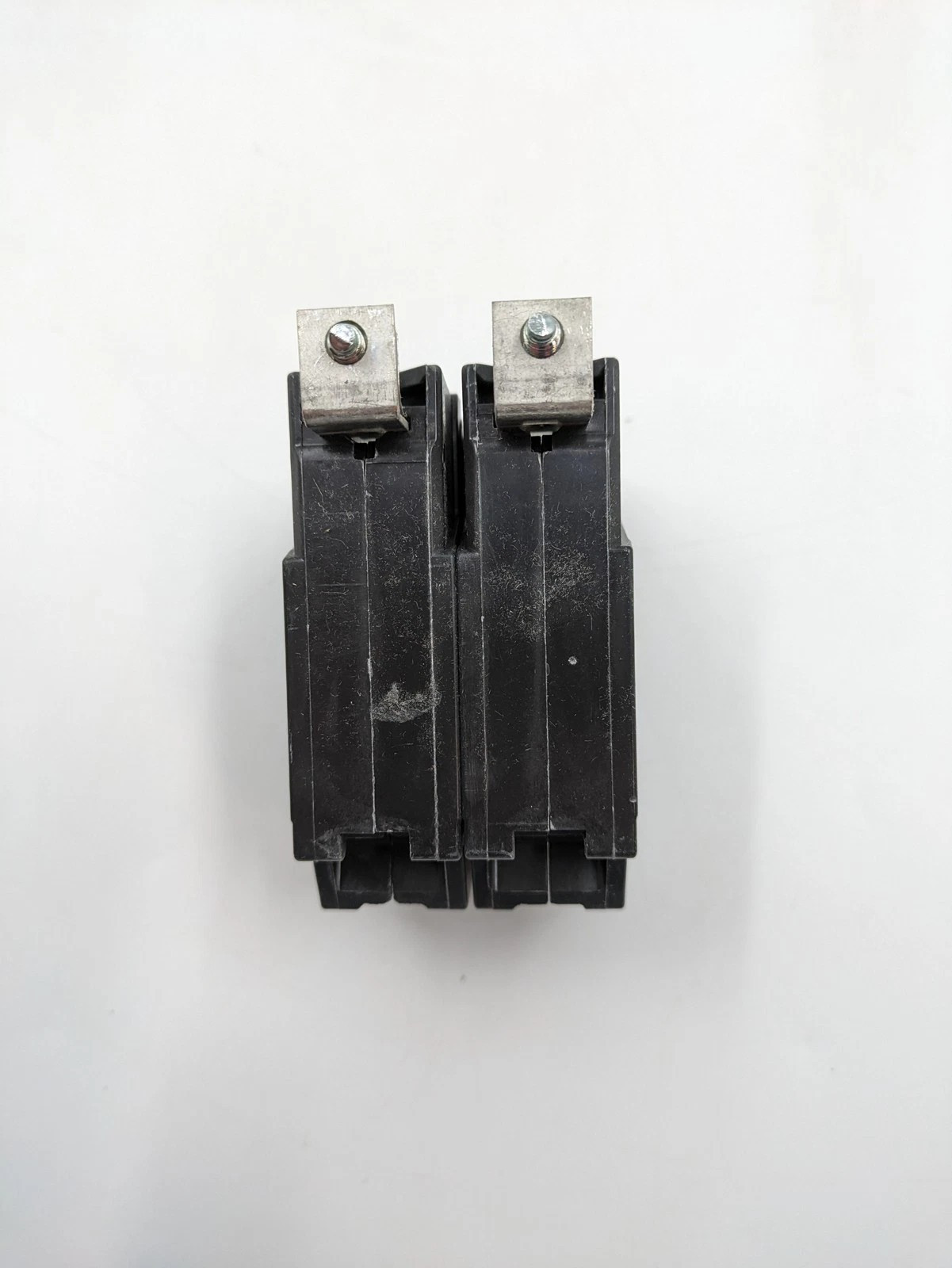 ABB THQB2130 2-Pole 30A Circuit Breaker 120/240V Bolt-on Double Pole