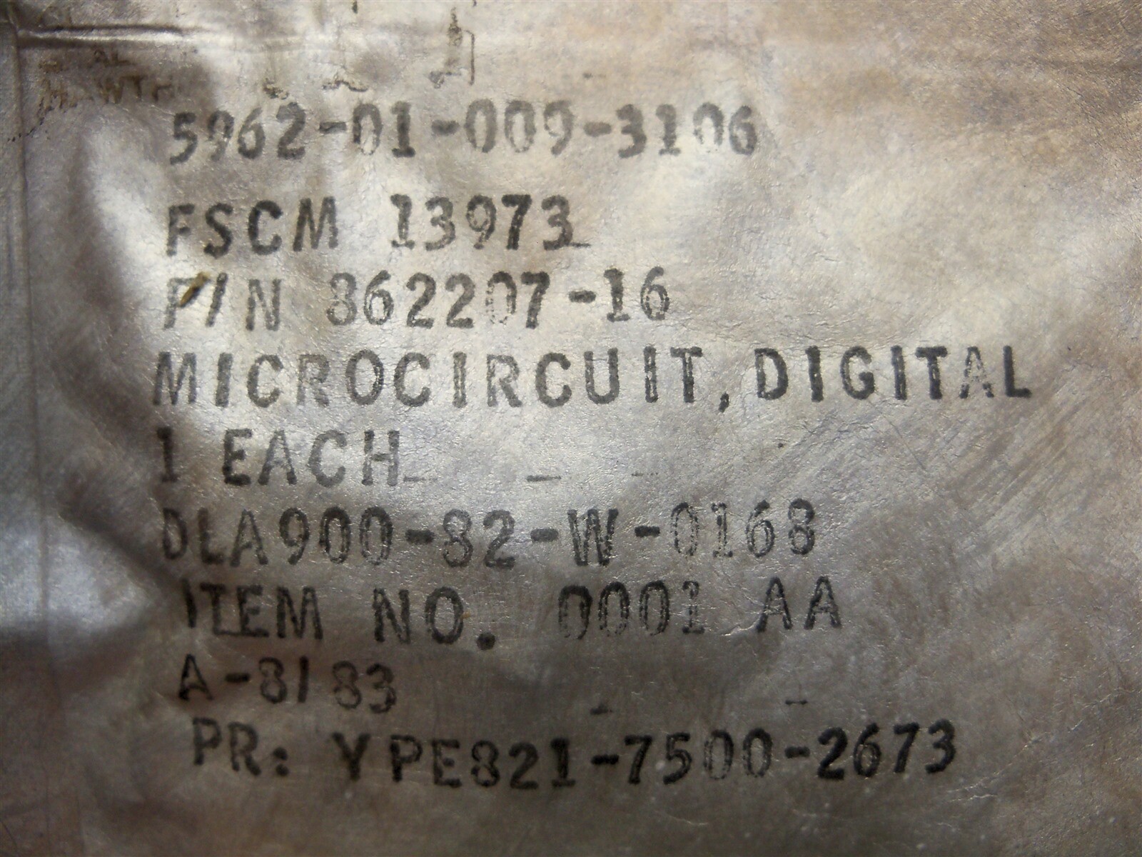 Microcircuit mixed Lot Digital Semiconductor Integrated Lot of 38