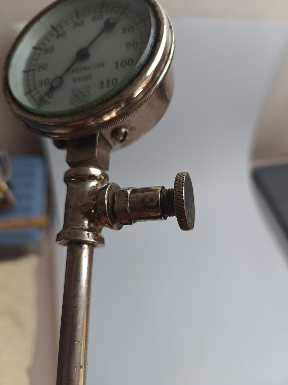 Ashcroft Carbonation Gauge 3″ Range: 0-110# Test Valve. Bridgeport Conn. U.S.A
