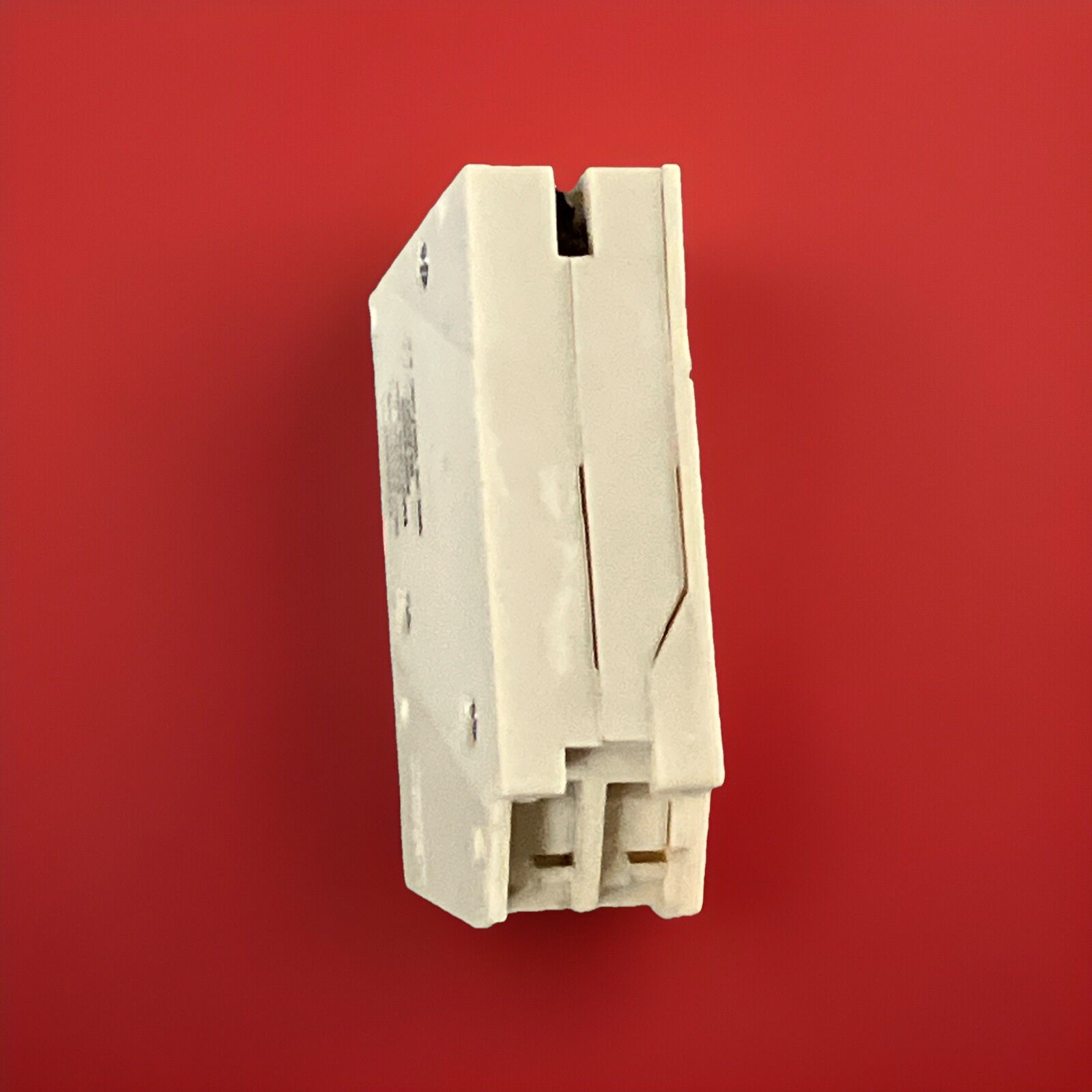 Bryant BD2020 Breaker CTL compliant Rejection Clip 20/20 Amp 10kA White RED