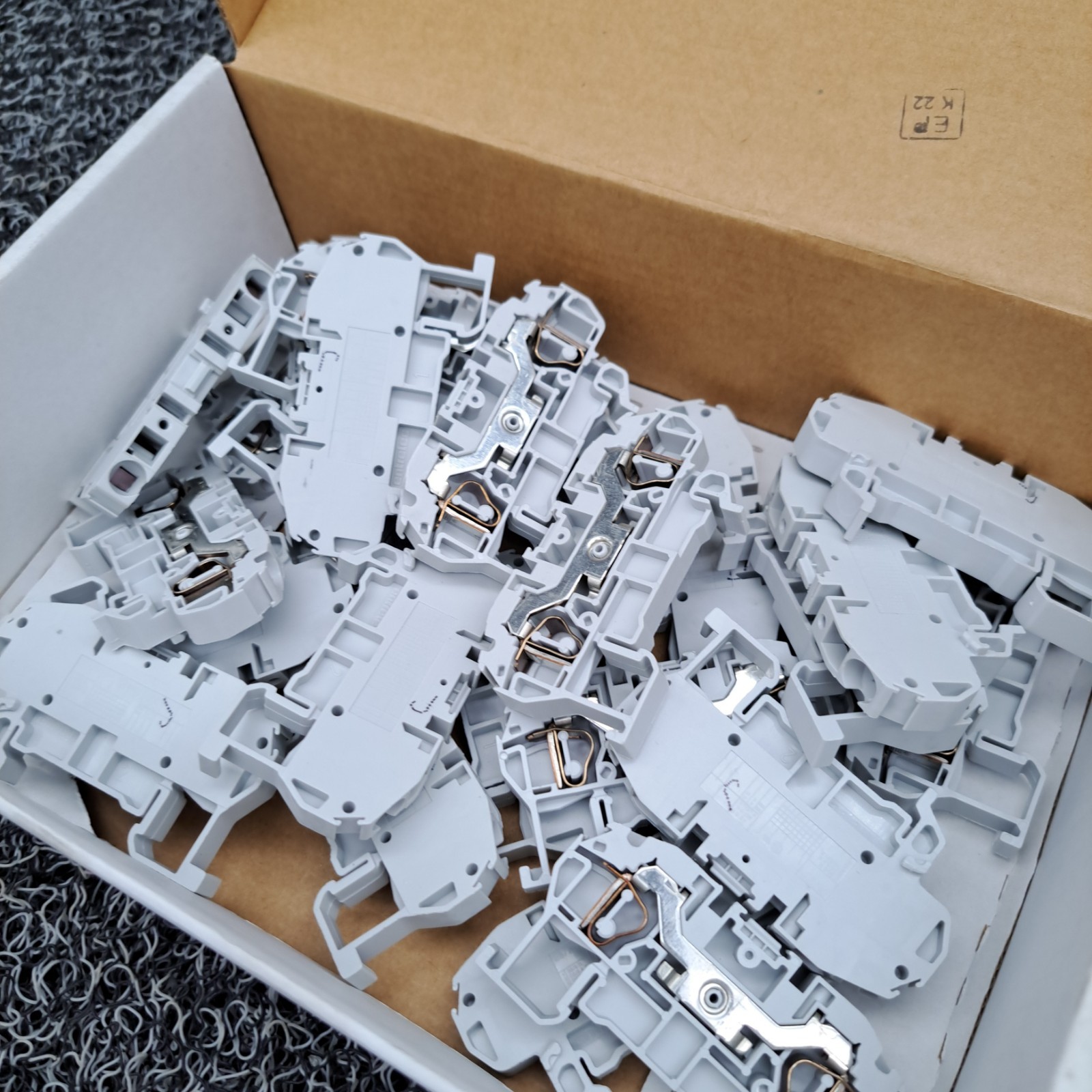 ABB entrelec 1SNA290081R2400 Terminal Blocks Lot 25