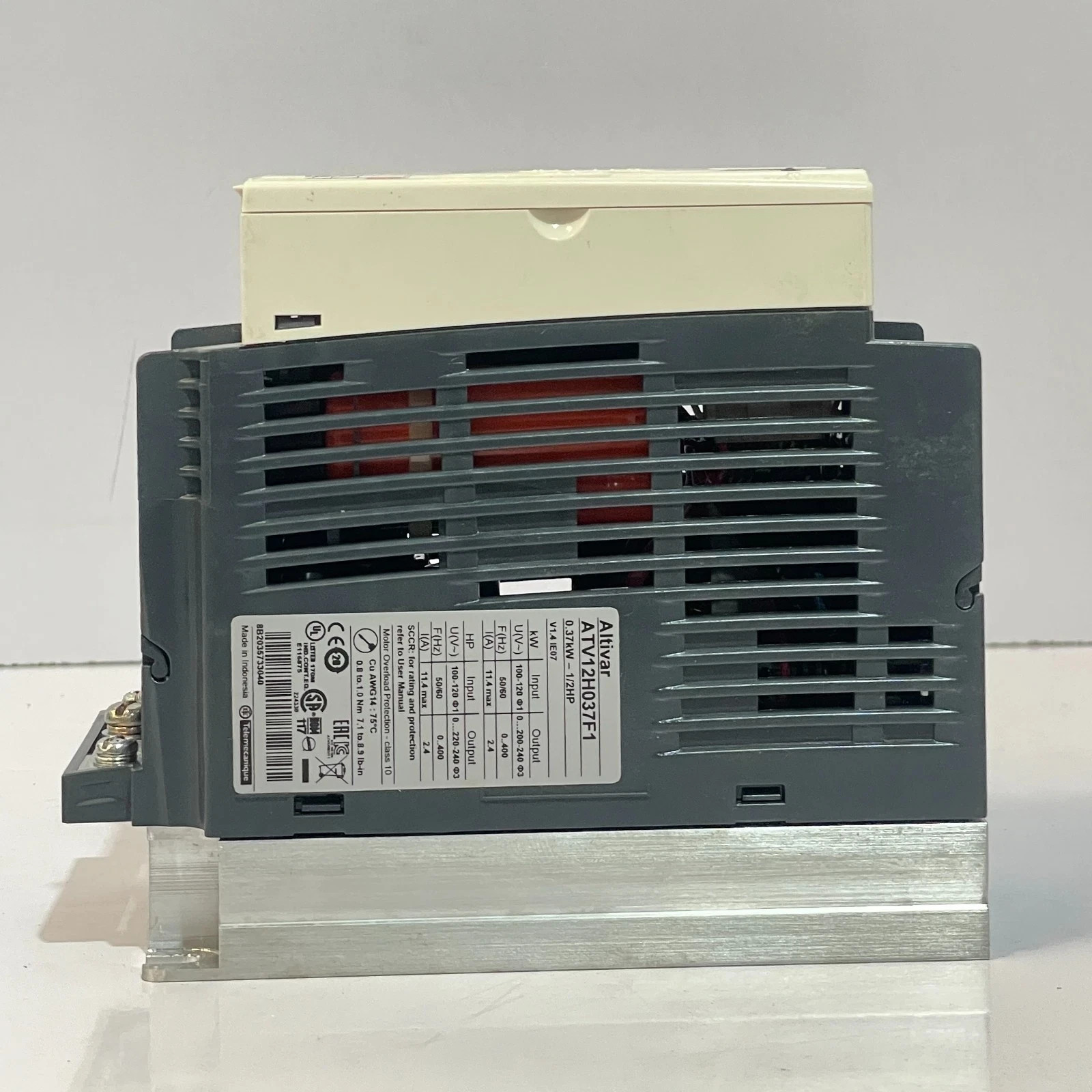 SCHNEIDER ELECTRIC ALTIVAR 12 ATV12H037F1 INVERTER 0.37KW 1/2HP 100-120V