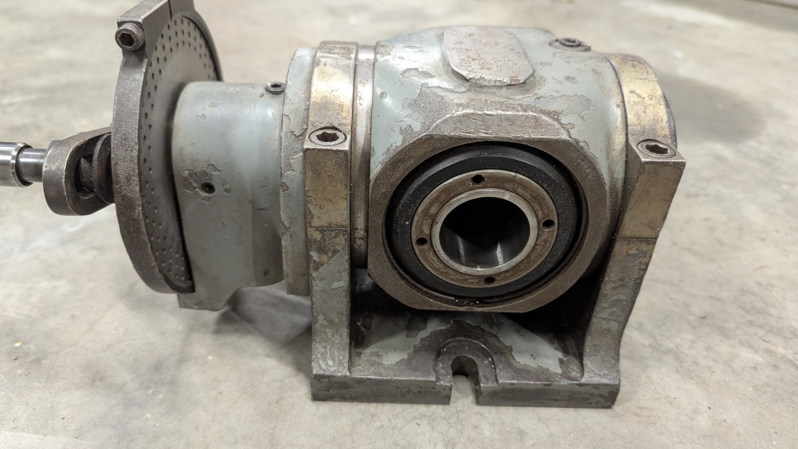 Hardinge dividing head 5C bore 4 deg taper nose 1 index plate *READ DESCRIPTION*