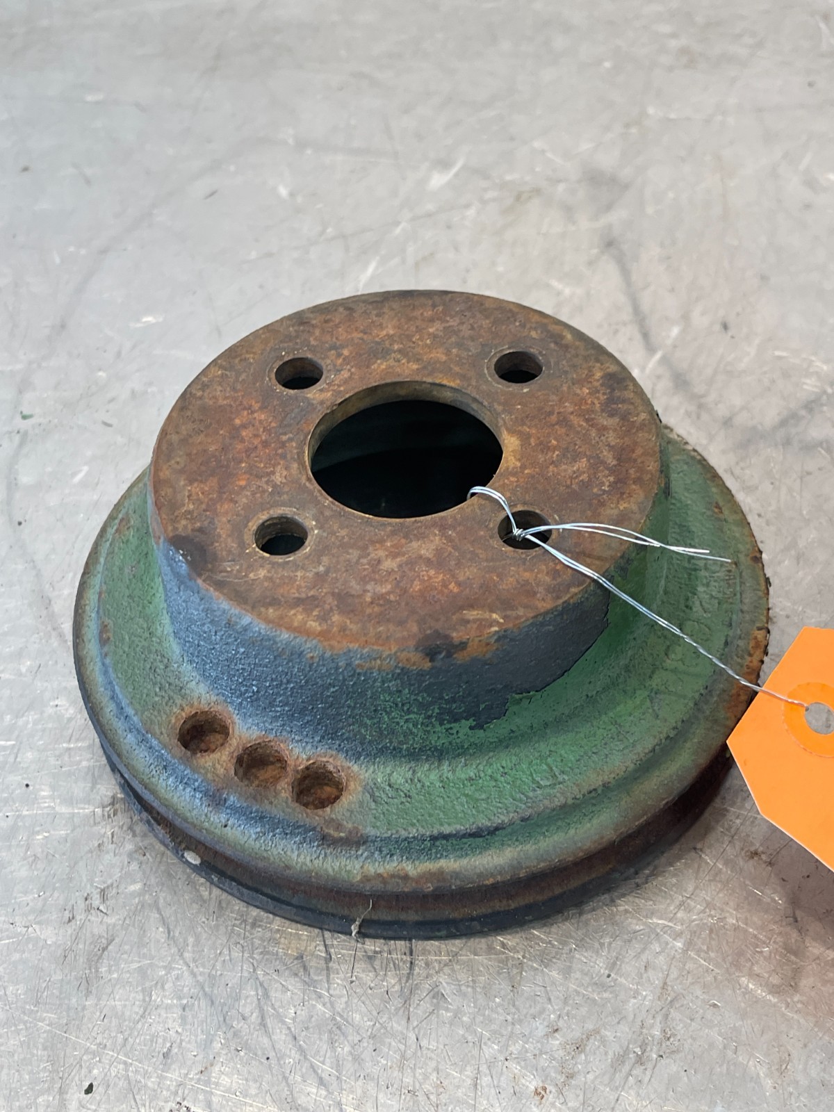 1962 John Deere 4010 Tractor Water Pump Pulley R26334