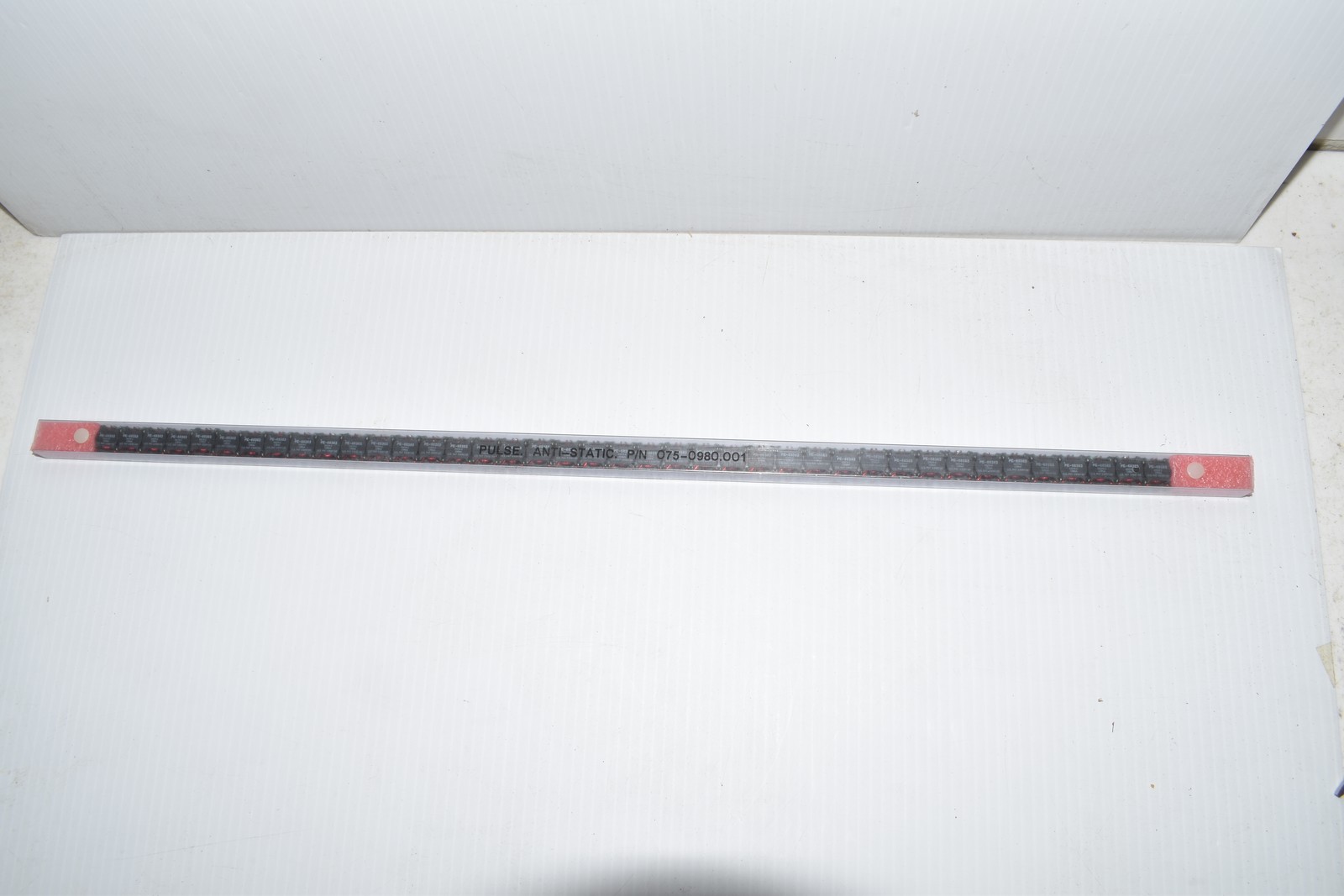 ST 9727 L78M 24CS VOLTAGE REGULATOR LOT OF 100+ IN TUBE (WXF58)