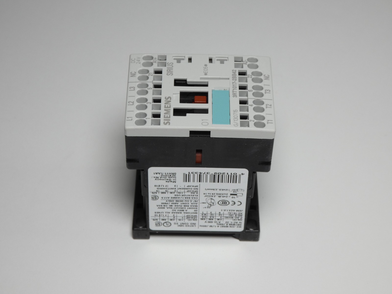 Siemens 3RT1017-2BB42 Contactor AC-3 5.5kW 400V 24VDC – NEW Surplus!
