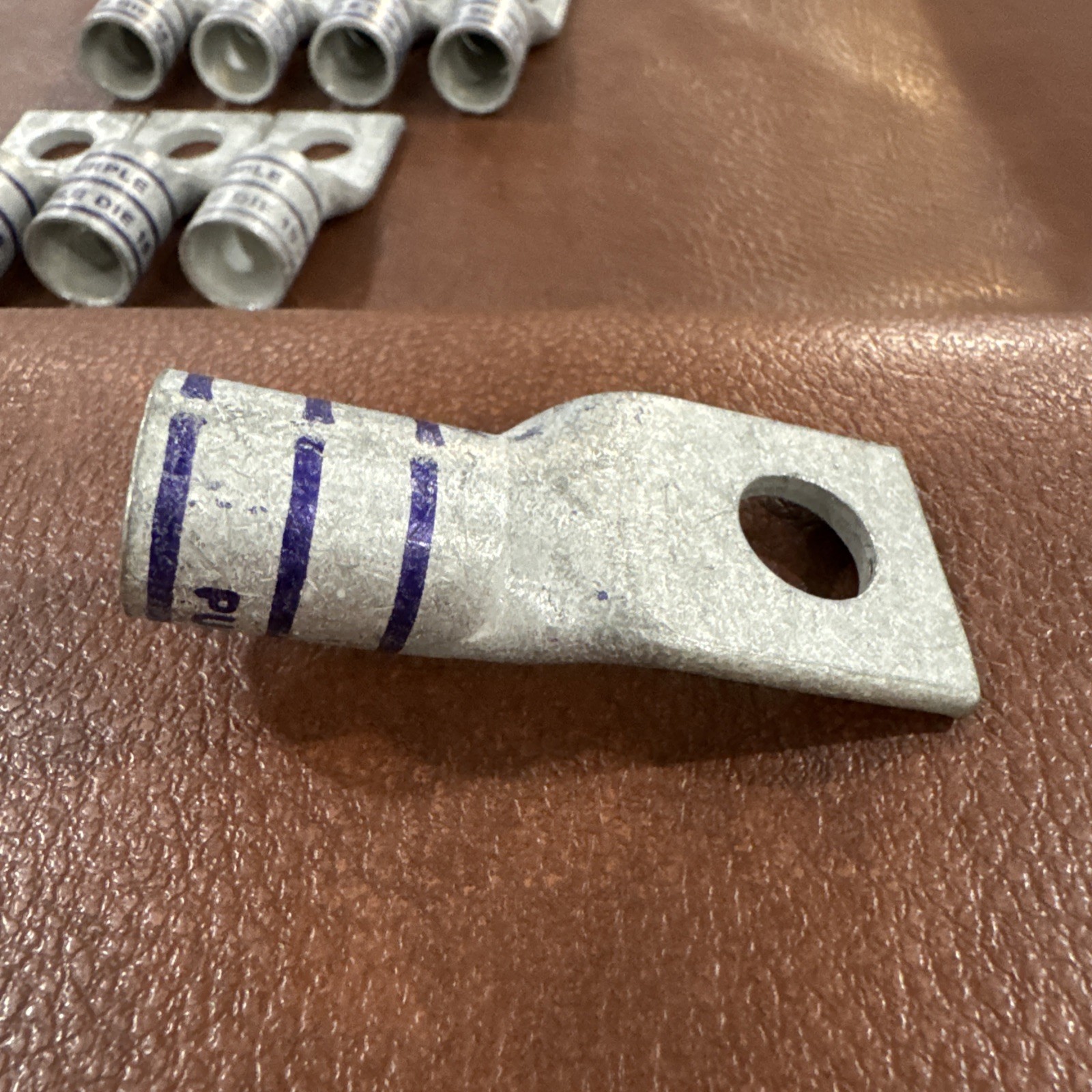 13 Burndy YAVL-TC-FX Purple DIE 15 Compression Lug 1/2 HOLE WITH INSP WINDOW/4/0