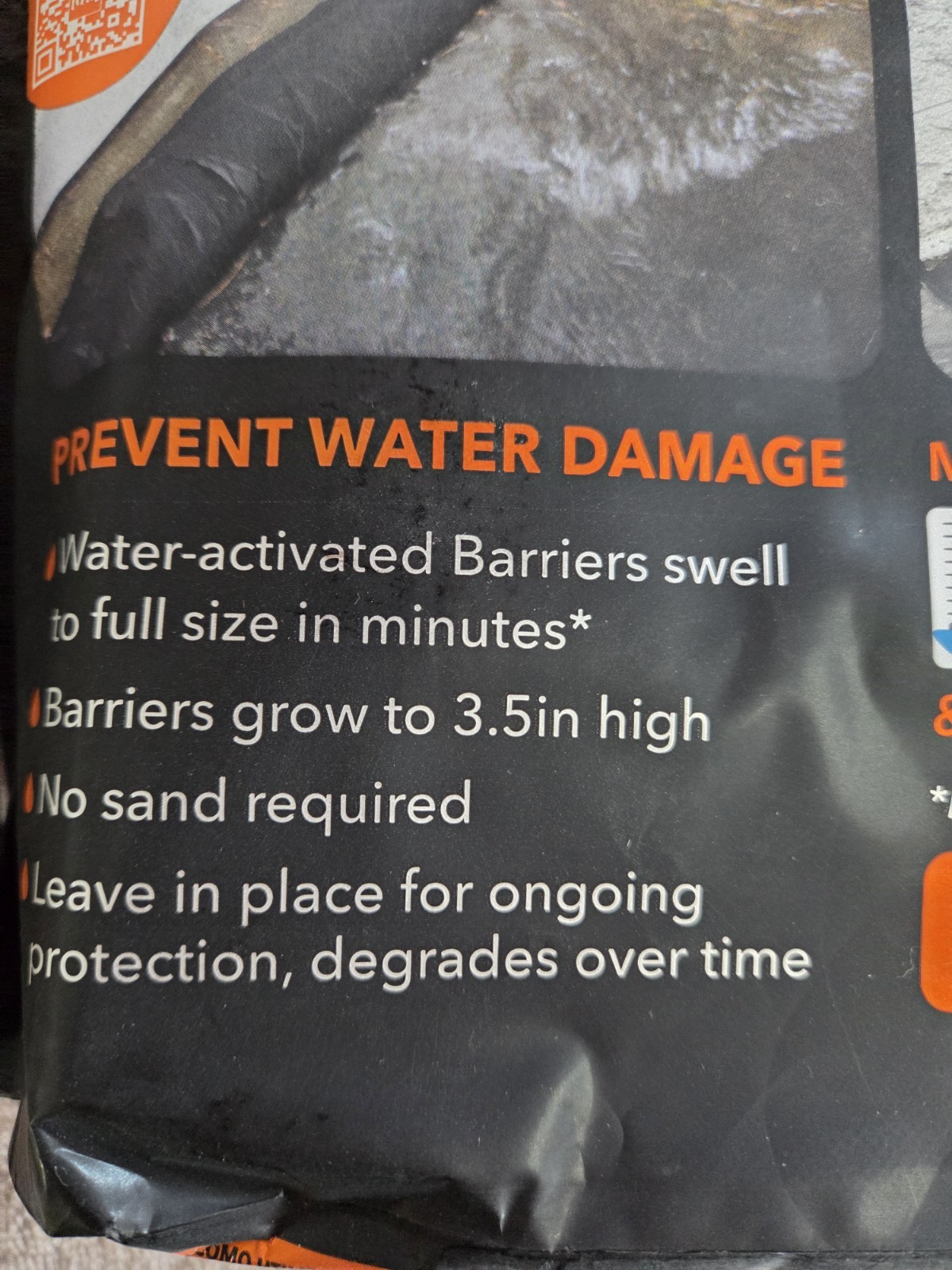 2 Packs Of Quick Dam Flood Barrier 3.5 in x 10 ft Length Flood Protection