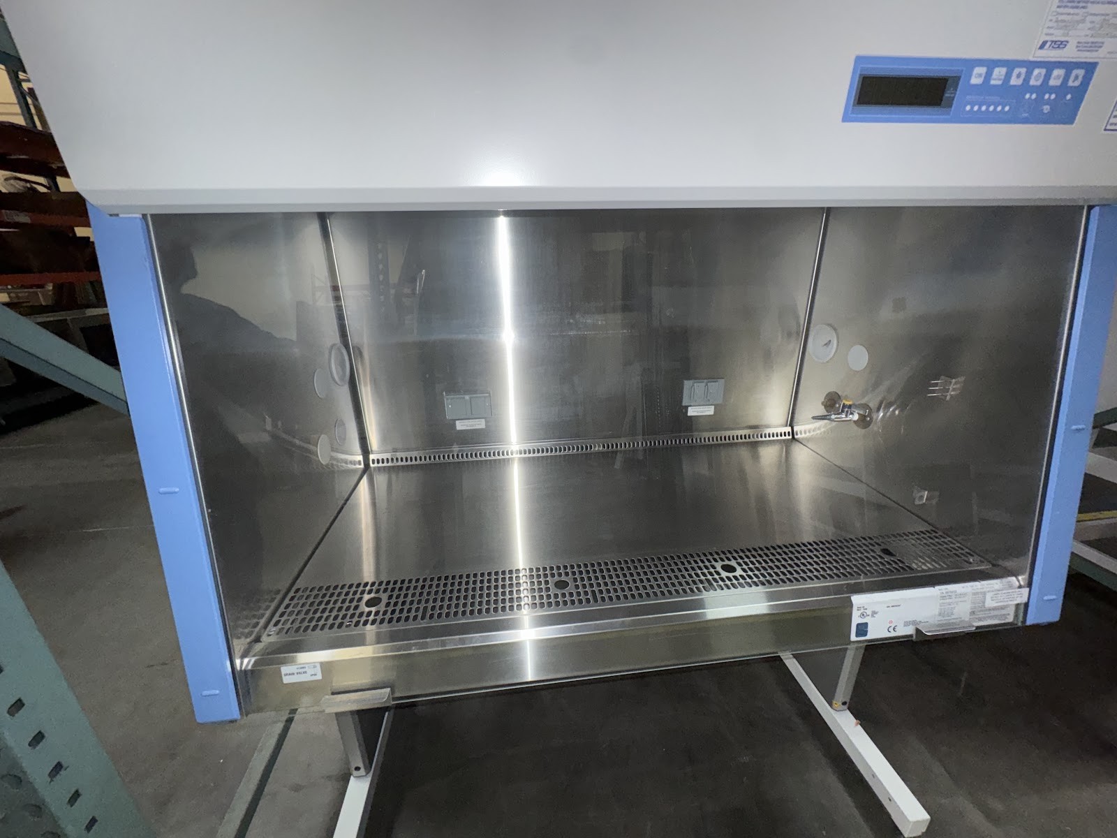 Thermo Scientific 1345 1300 Series A2 Class II, Type A2 Bio Safety Cabinet 4ft