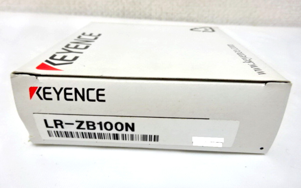 Keyence LR-ZB100N CMOS Laser Sensor LRZB100N New In Box From Japan