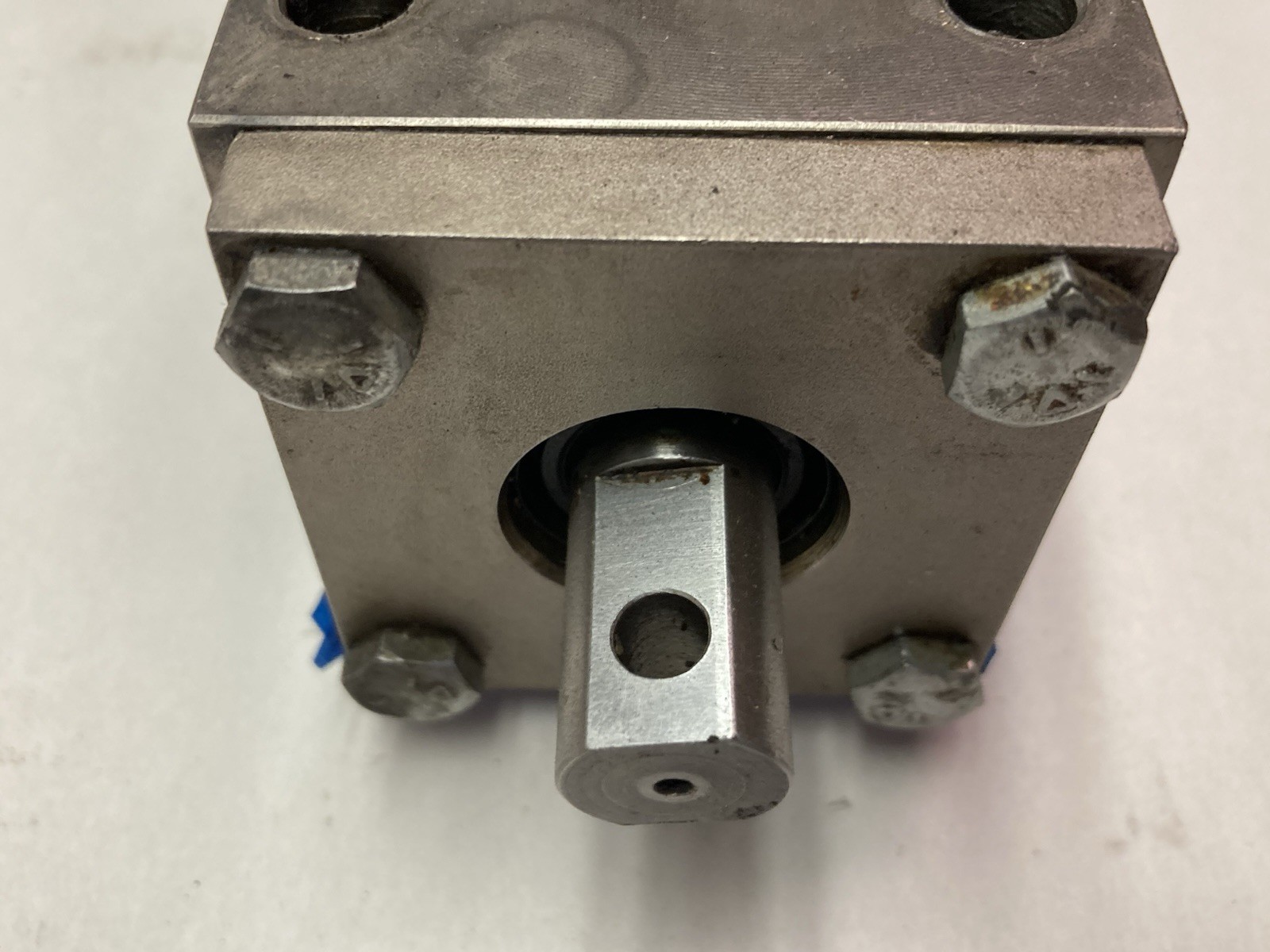Elwood,P1-6K-702-NA,Pilot Valve 6000PSI (410 BAR)