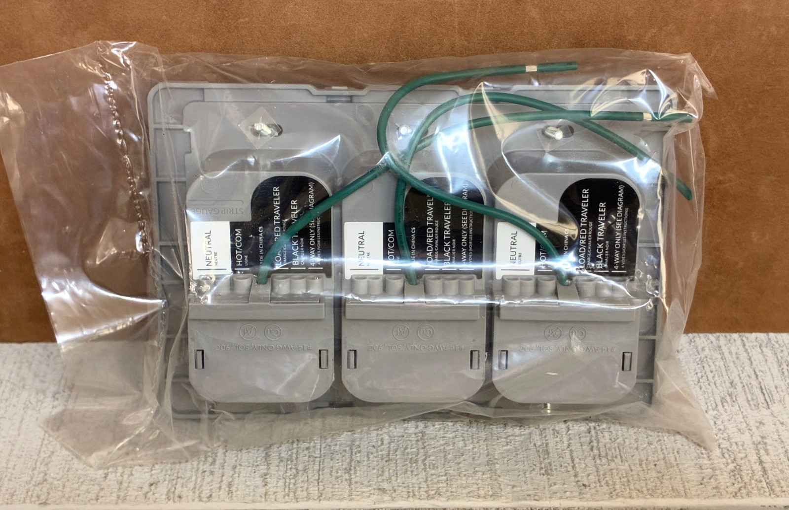DEAKO 3 Gang Backplate Simple Rocker Switch DS-BS3X-WHNL-UCQ ~ No Faceplate NIP