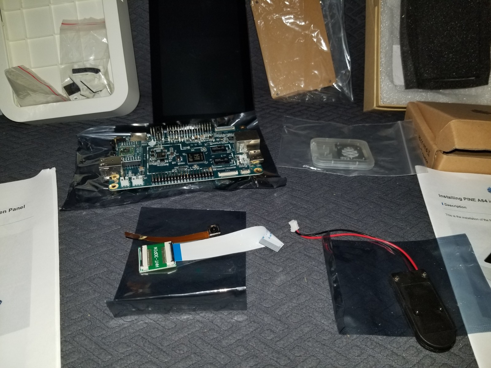 Pine64 PA64-1GB ARM Single Board Computer Development Board lot+Case+7″ Screen