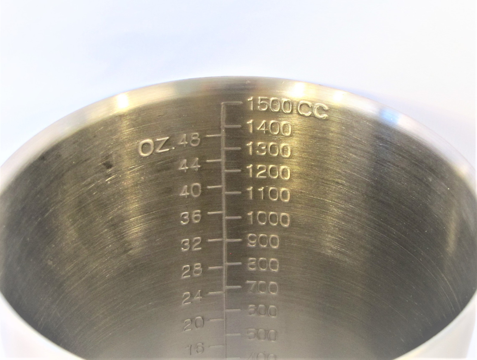 Stainless Steel Beaker Cup Mug 500-2000 ml 16-64 oz Lab Measuring Pitcher Handle