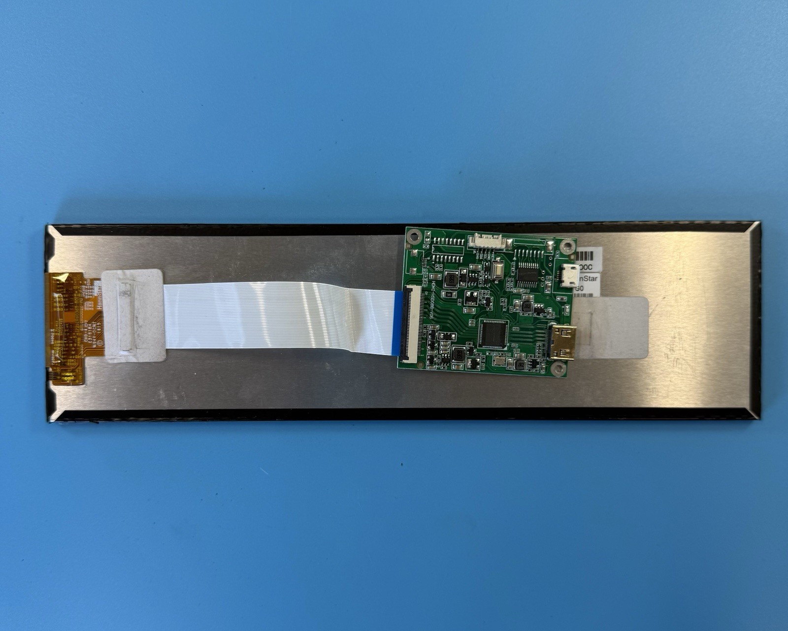 8.8″1920×480 IPS LCD Screen HSD088IPW1 CPU GPU Sub Display Mini HD MI MIPI Board