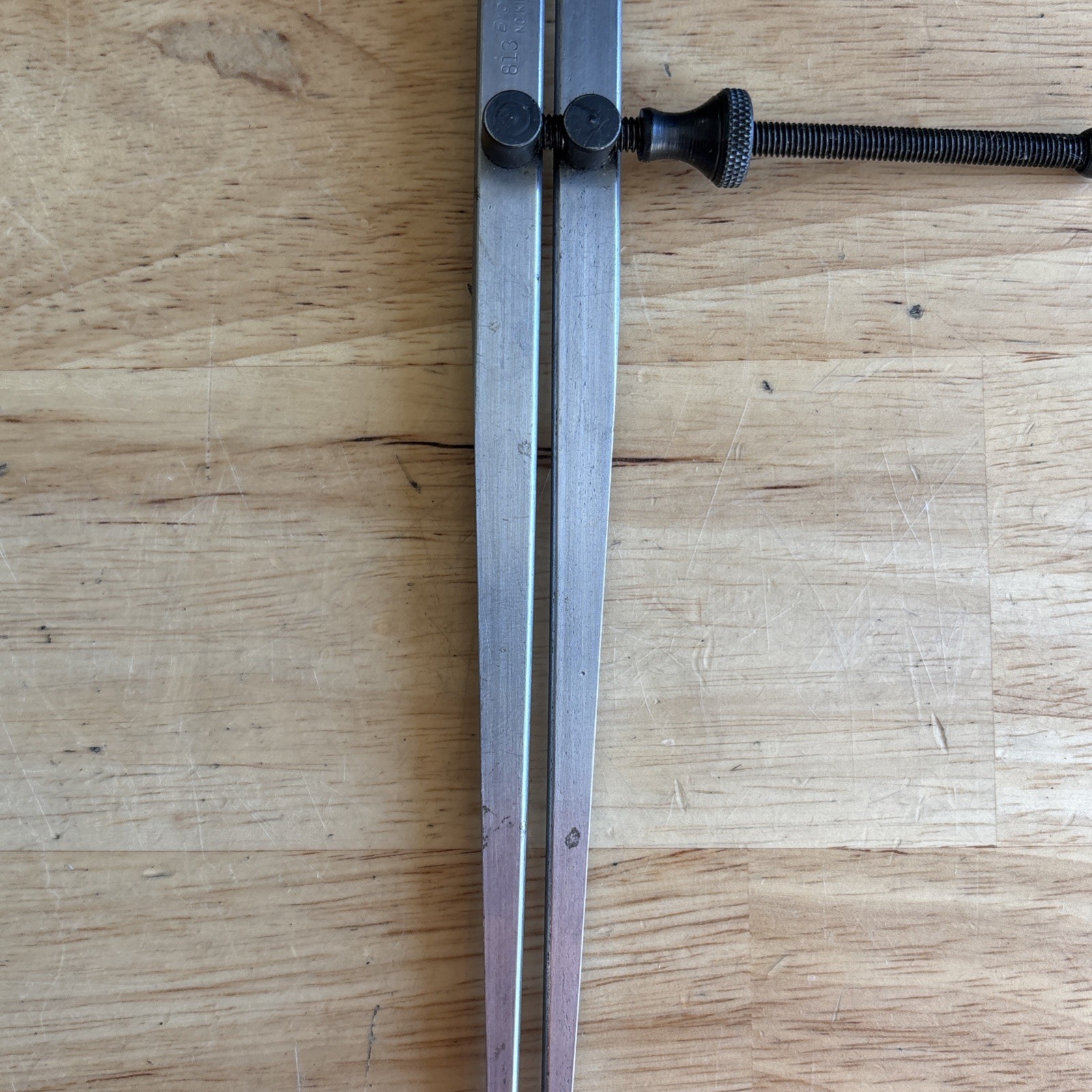 Brown and Sharpe 8″ Flat Leg Spring Divider 813 599-813-8 No. Kingstown R.I. USA