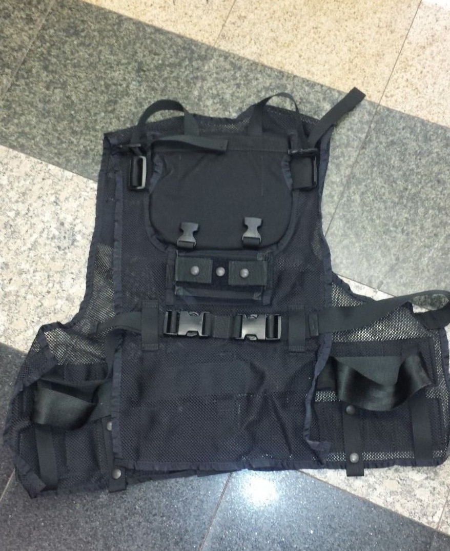 NEW 3M RBE-VST Vest For use with 3M Breathe Easy RBE PAPR Respirator Systems,