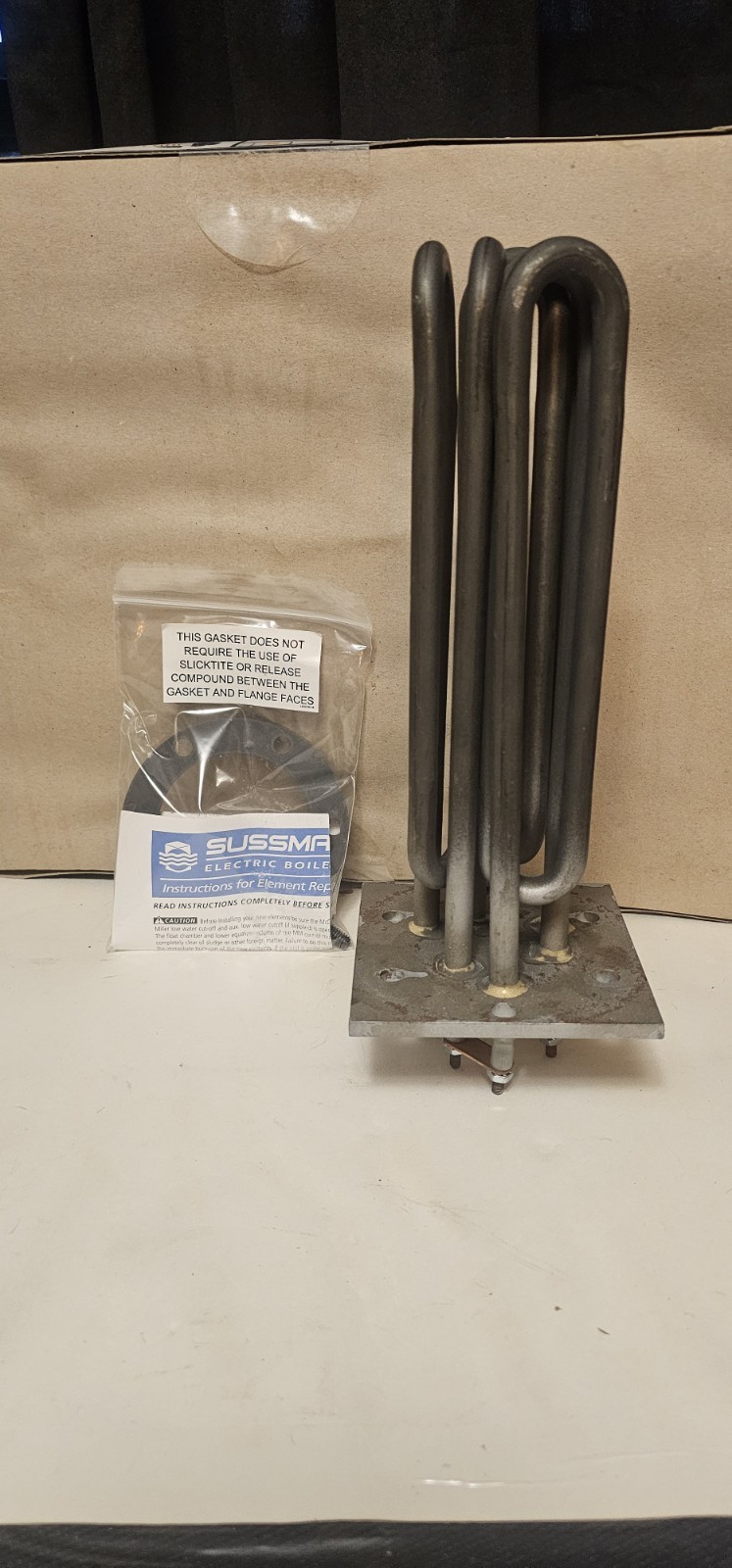 536522 39123BGET GETINGE 12KW 208V 3 PHASE HEATING ELEMENT NEW OPEN BOX SEE PICS