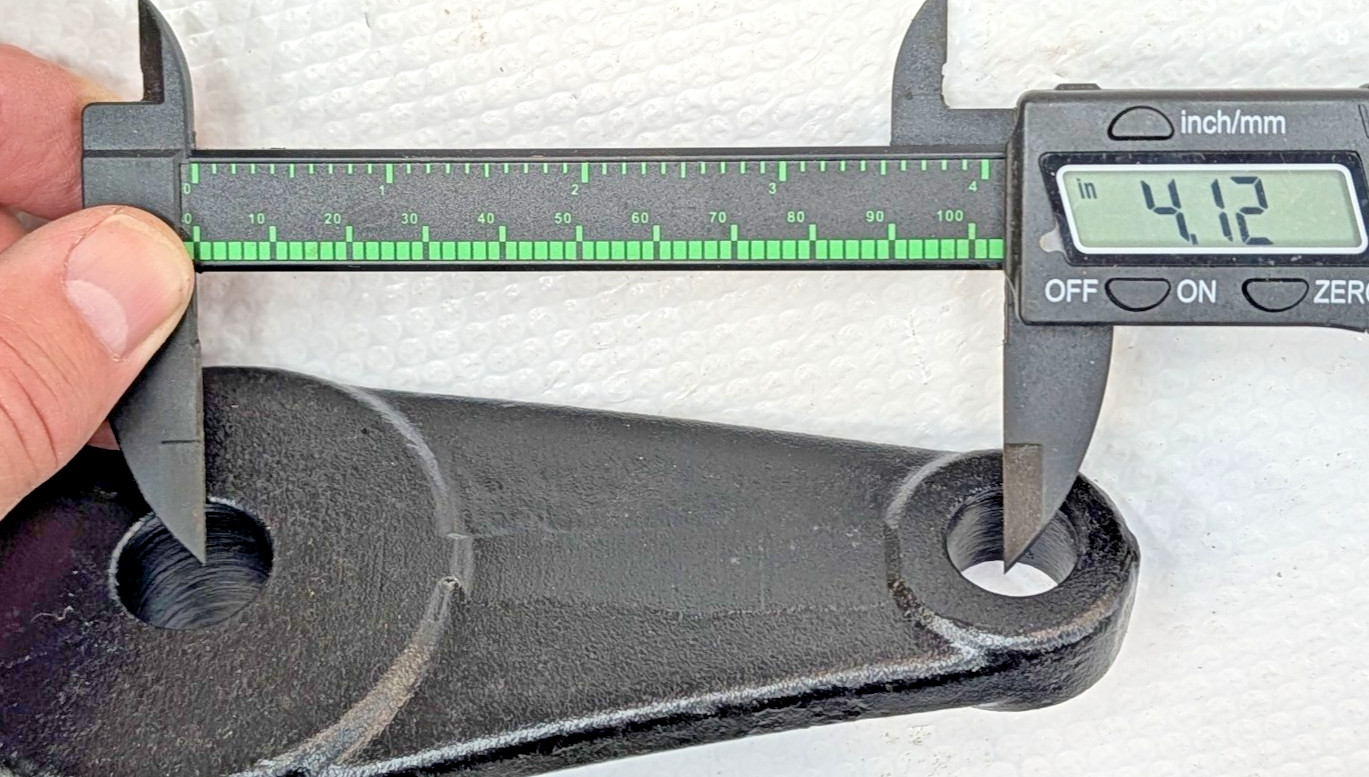 Truck Tow Hook Set Pair Left & Right 13500 LB Each International 3666821C1 822C1