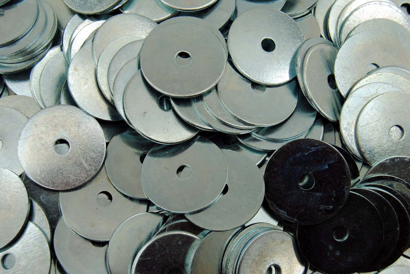 50 Lb Box #10 Fender Washers 3/16 x 1-1/4 Zinc Plated Approx. 2,200 pcs BULK