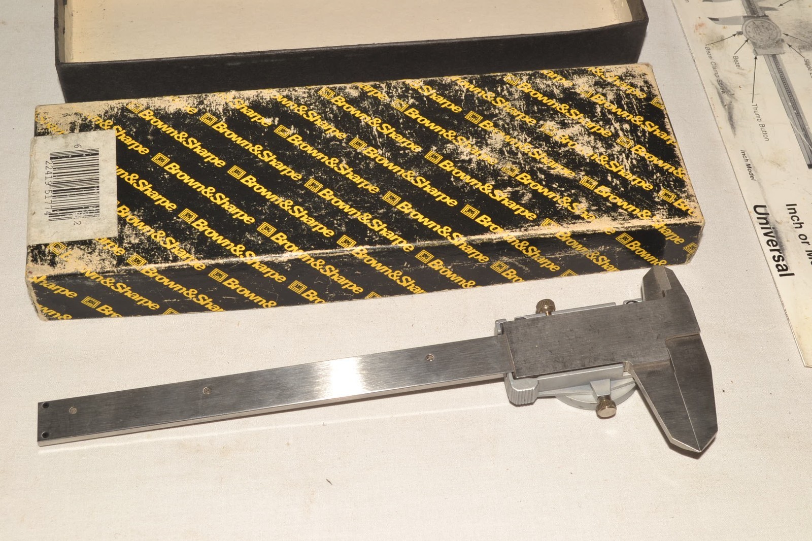 Brown & Sharpe 599-579-4 Dial-Cal Swiss Mechanical Machinist Calipers Inch w/BOX