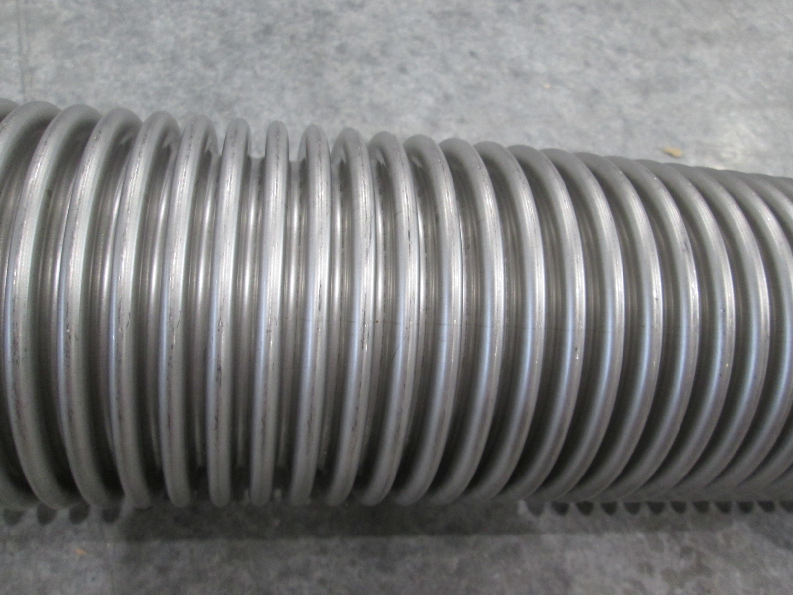 Stainless Steel Formed Bellows Vacuum Pipe / Hose, 19 1/2″L, 107MM Flange, Used