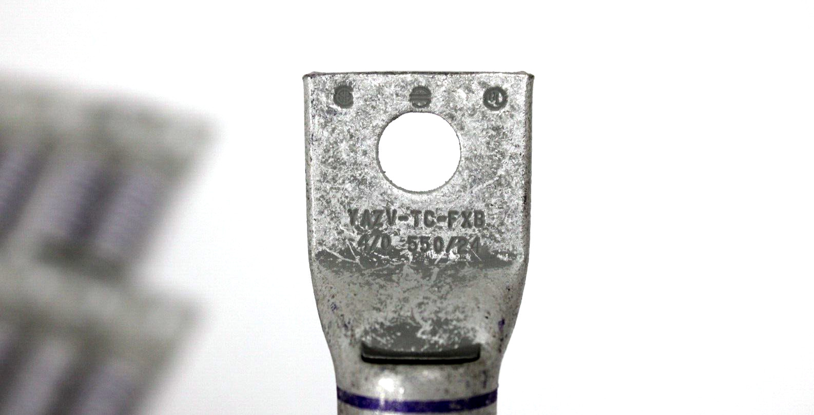 NEW LOT OF 38 BURNDY YAZV-TC-FXB TERMINAL LUGS PURPLE DIE 15 YAZVTCFXB