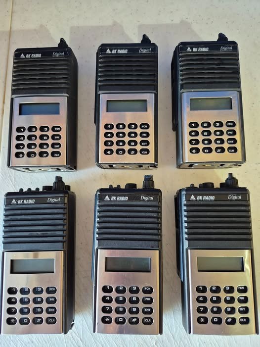 6 REFURBISHED DPH CREW BUNDLE WITH CLAMSHELLS