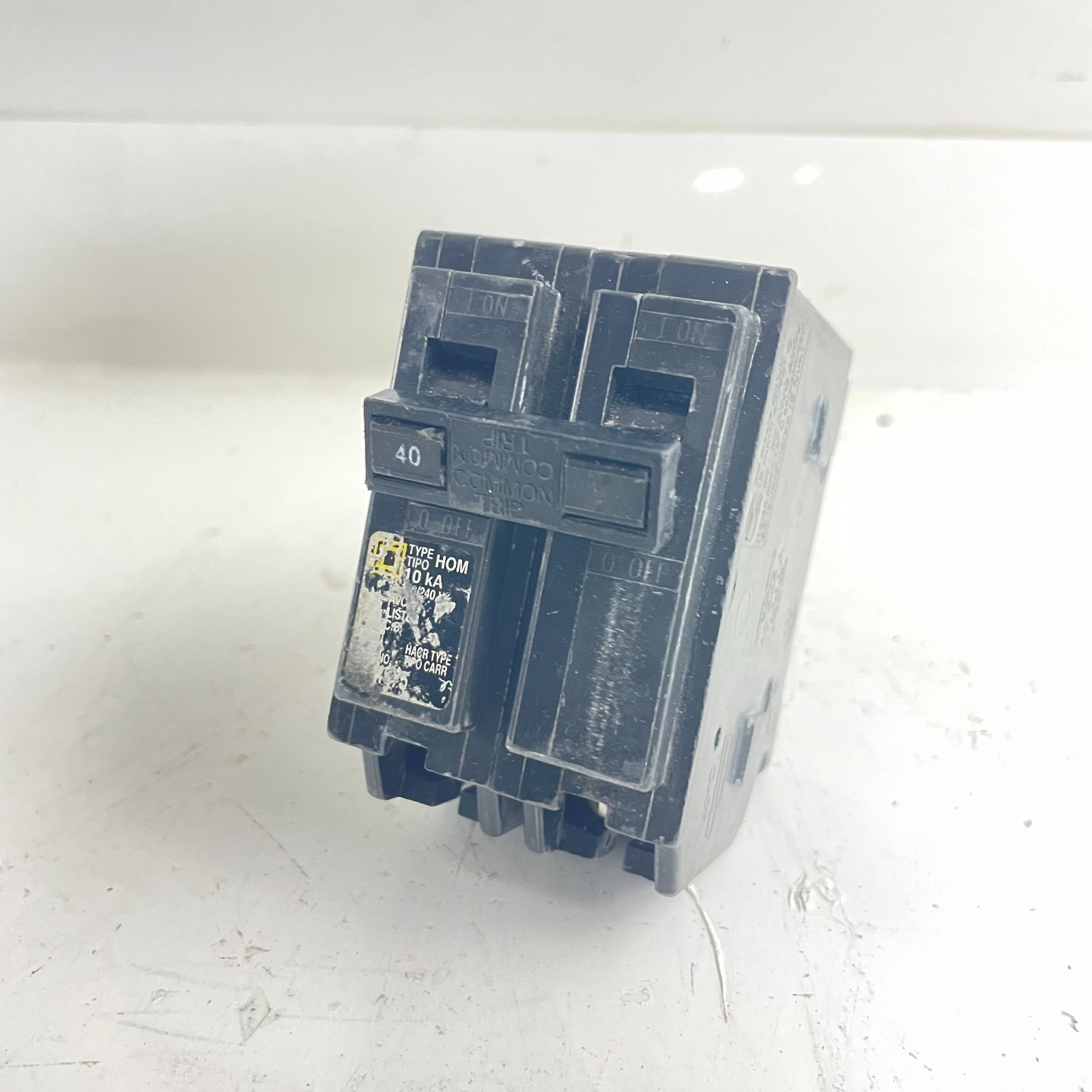 SQUARE D HOM240 Circuit Breaker Black 2 Pole 40A 120-240V