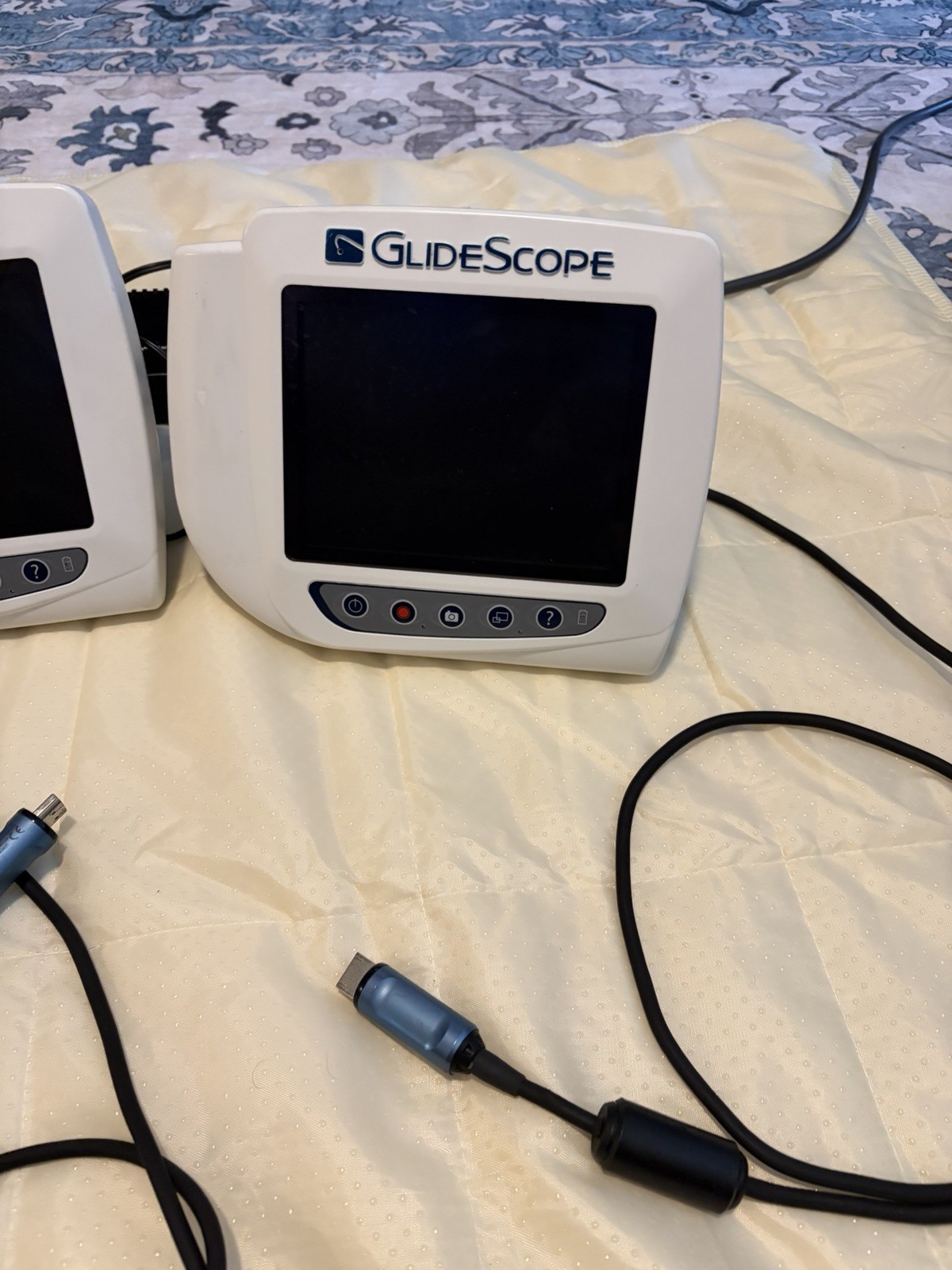 3x GlideScope Monitors w/ Camera Probe Parts/Repair Tested