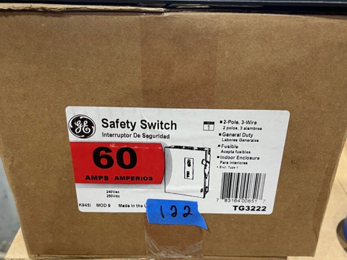 NEW GE 60 AMP 240 Volt Fusible General Duty Safety Switch TG3222