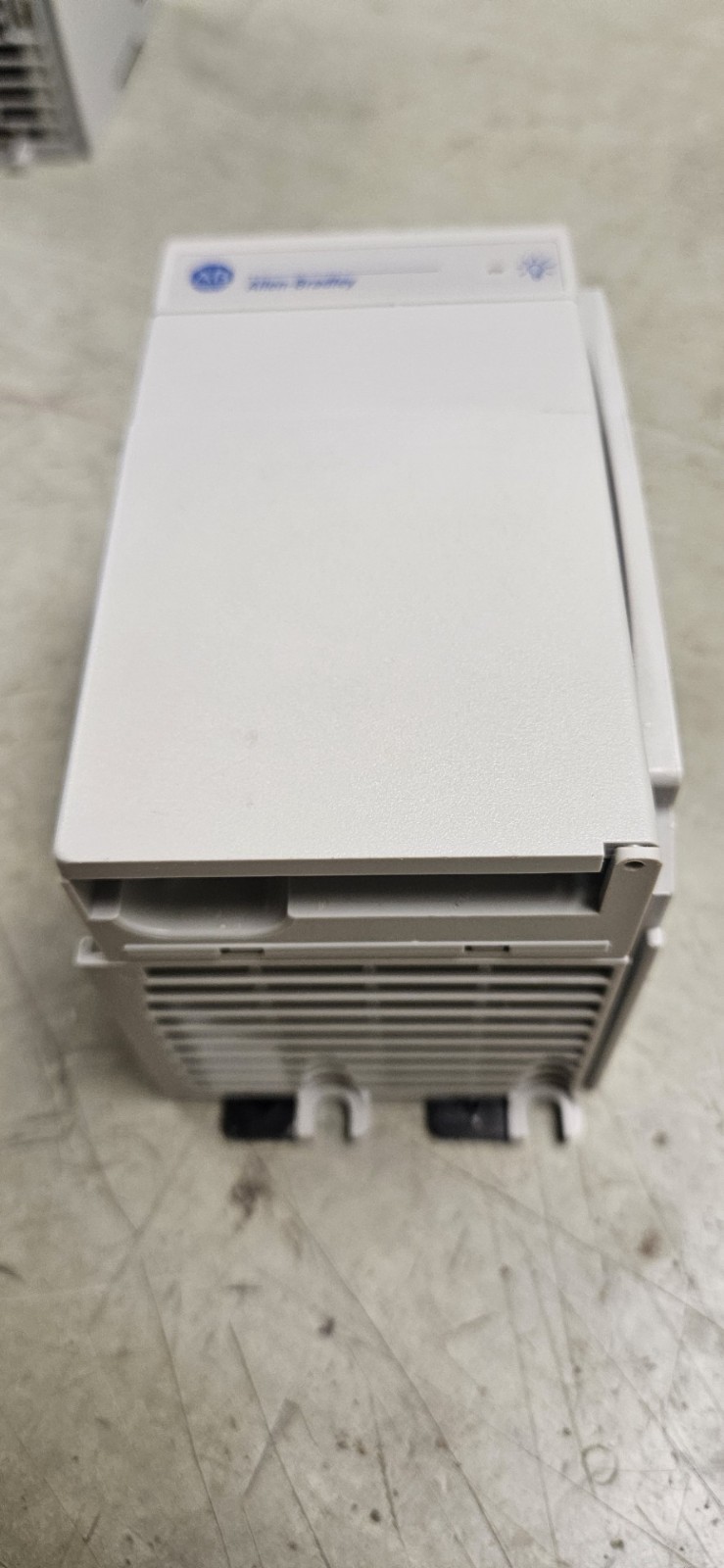 Allen-Bradley Compact I/O Power Supply Module 1769-PB2 24VDC 19.2W & 1769ECR