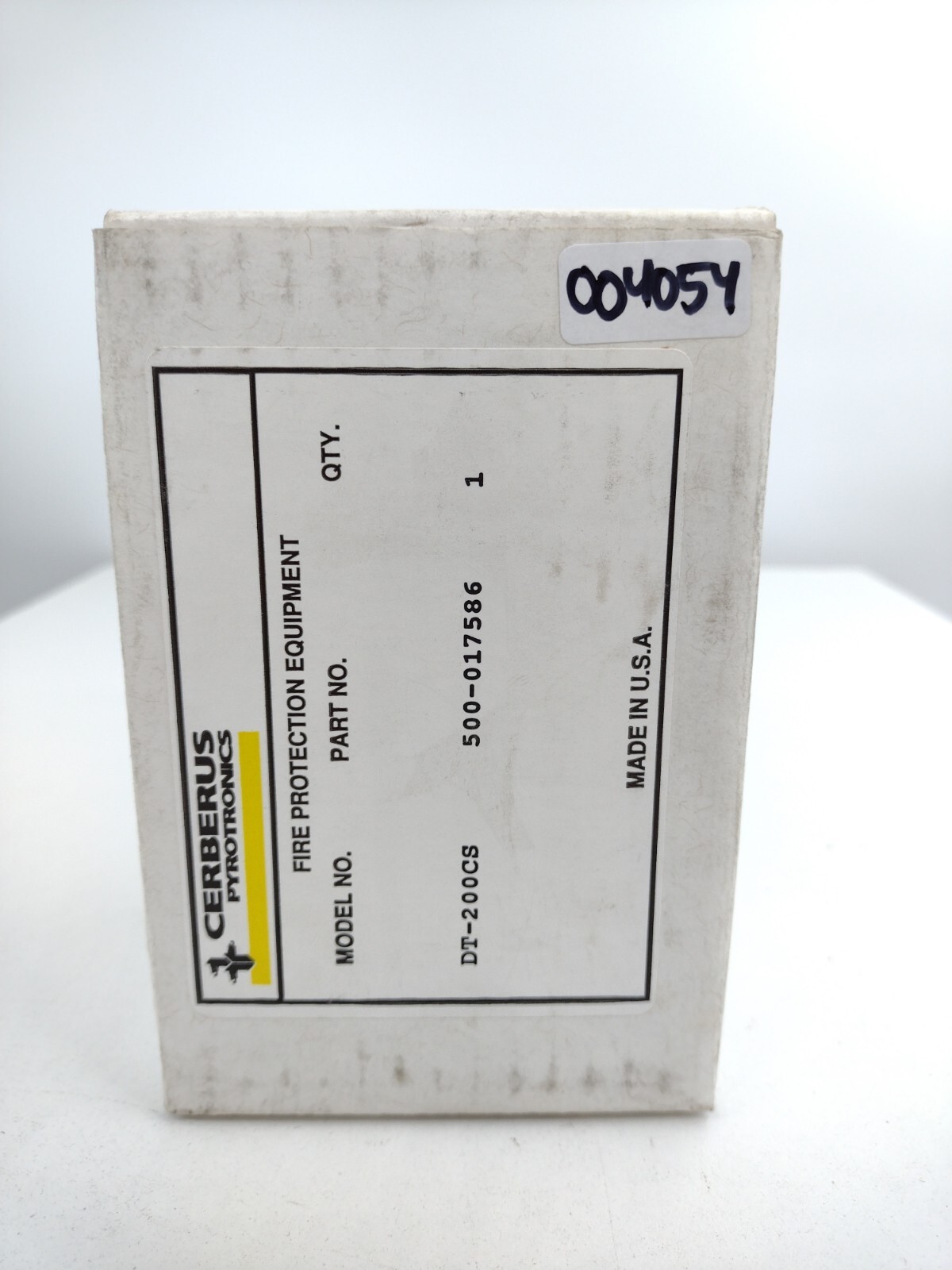 Siemens Cerberus Pyrotronics DT-200CS Thermal Detector Part #500-017586