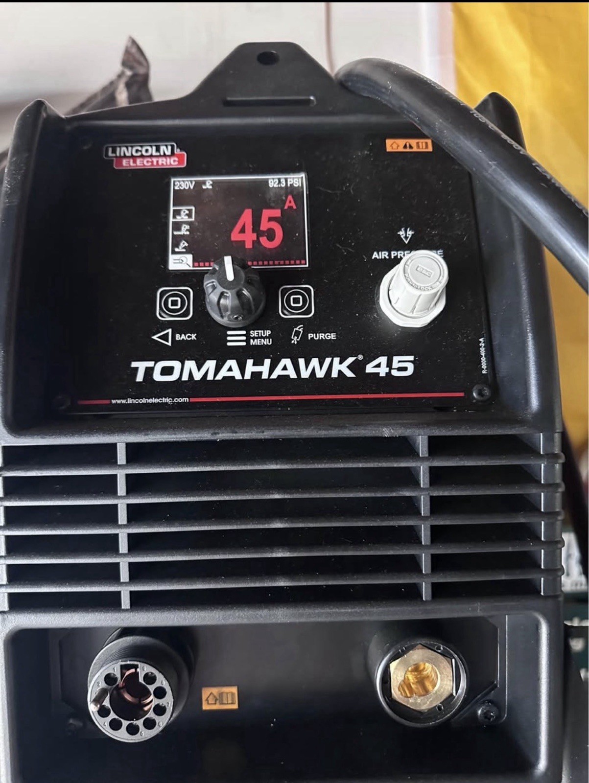 Lincoln Tomahawk 45 Plasma Cutter w/20 Ft Hand Torch (K5458-1)