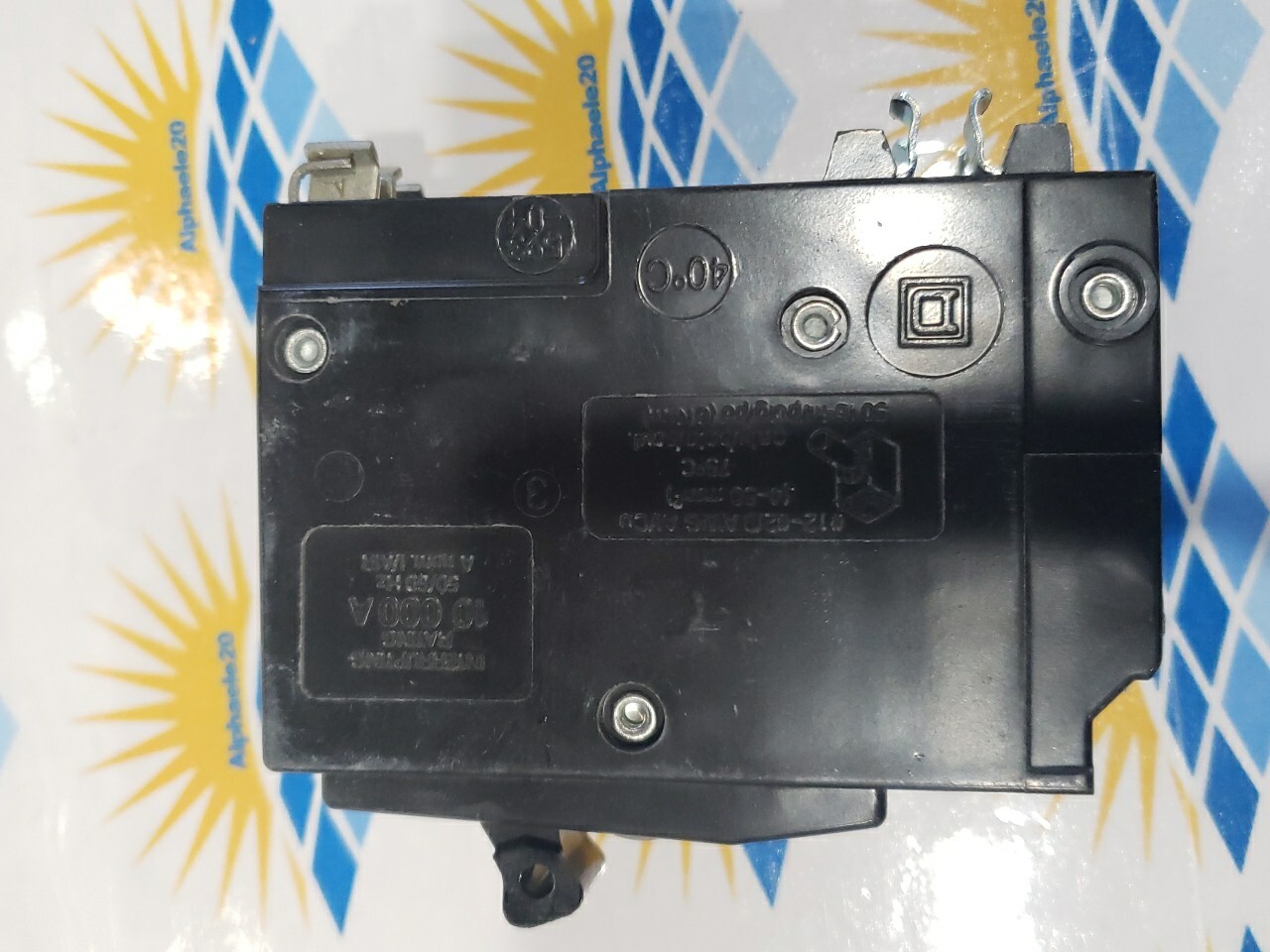 Square D QO2100C CIRCUIT BREAKER 2 POLE 100 AMP 240V PLUG IN QO210
