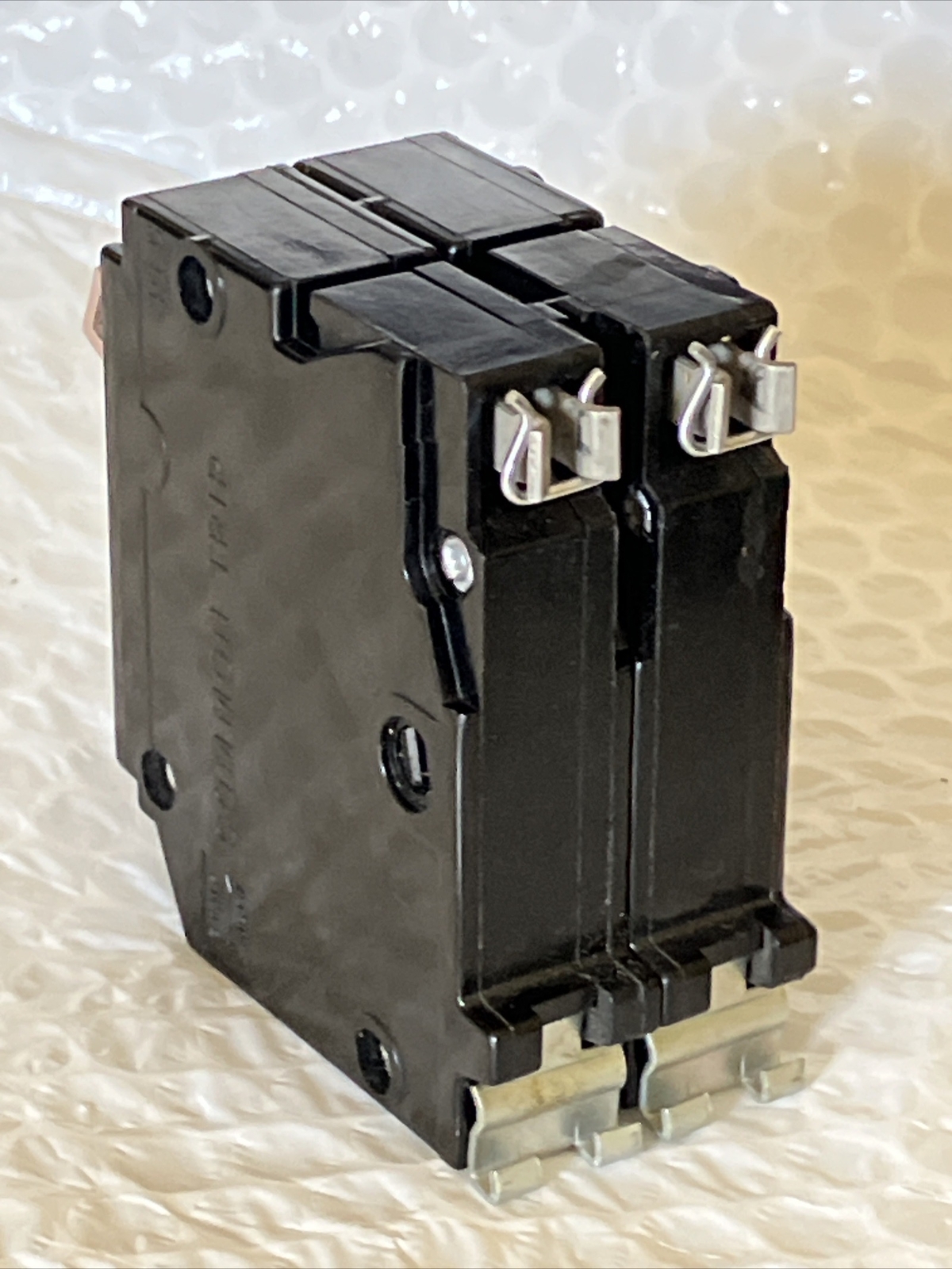 Eaton Cutler Hammer 30Amp 2 Pole Circuit Breaker CH230 METAL FOOT (Half Notch)