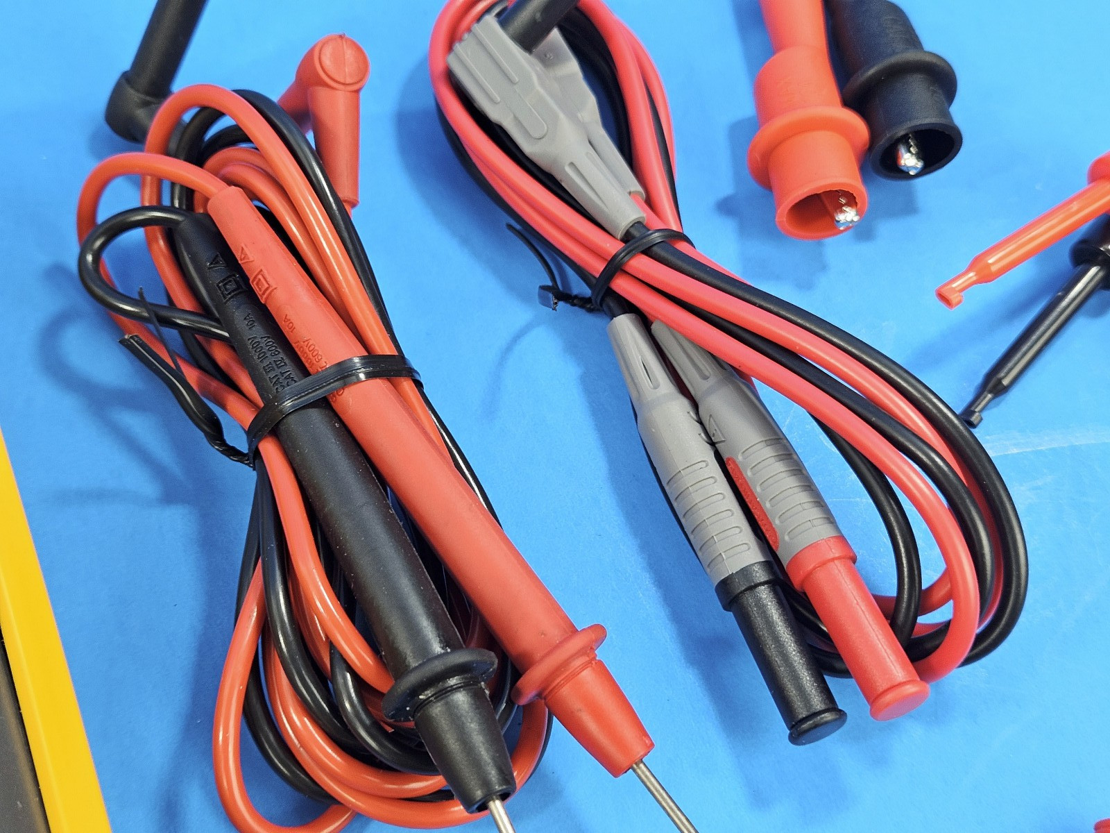 Fluke 87 III TRMS Multimeter