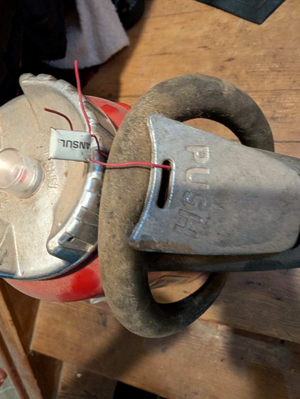 Ansul Red Line ABC DRY CHEMICAL Cartridge Operated Fire Extinguisher.