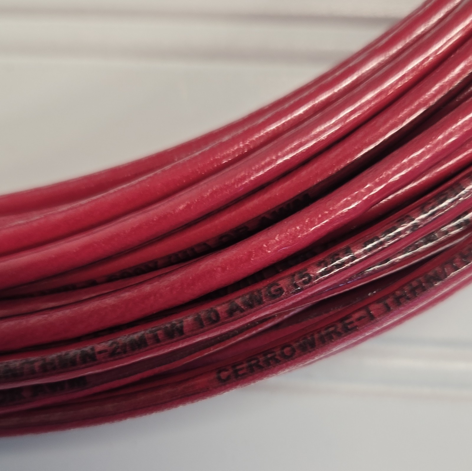 10AWG /THHN 100 ft Stranded Copper Red Cerrowire