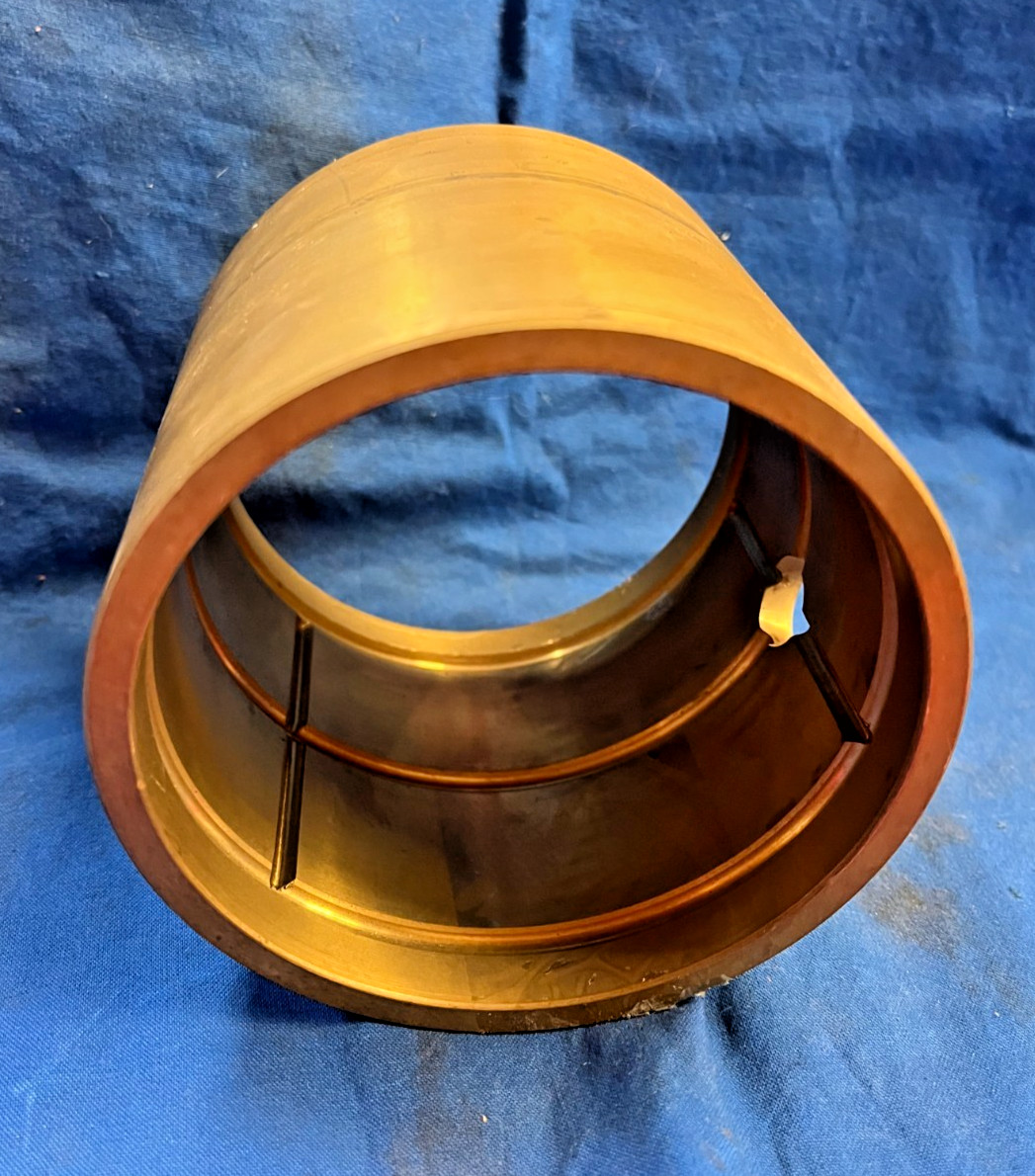 BRONZE BUSHING WITH OIL GROOVES O.D. 4-1/2″ I.D. 3-7/8″ 101332, HOLE 5/8″ DIA.