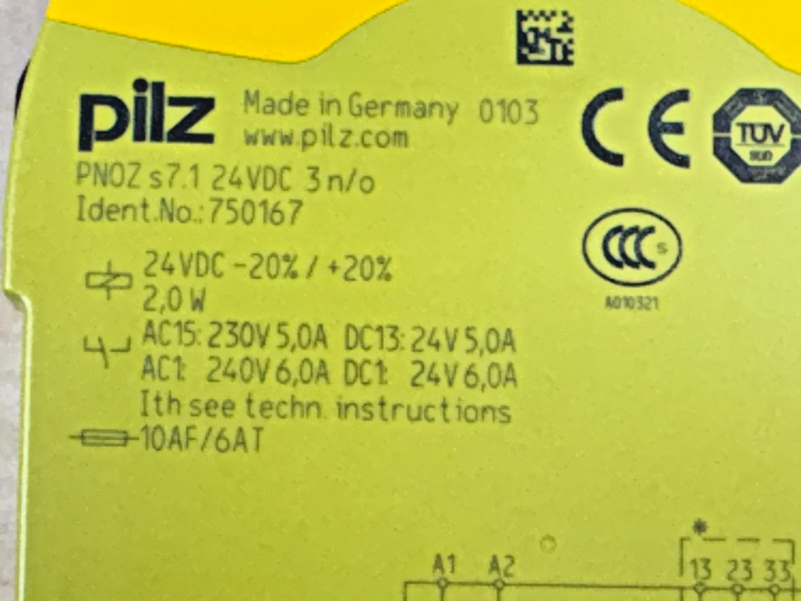 Pilz PNOZ S7.1 24 VDC Safety Relay Contact Expansion, 3 n/o, 750167