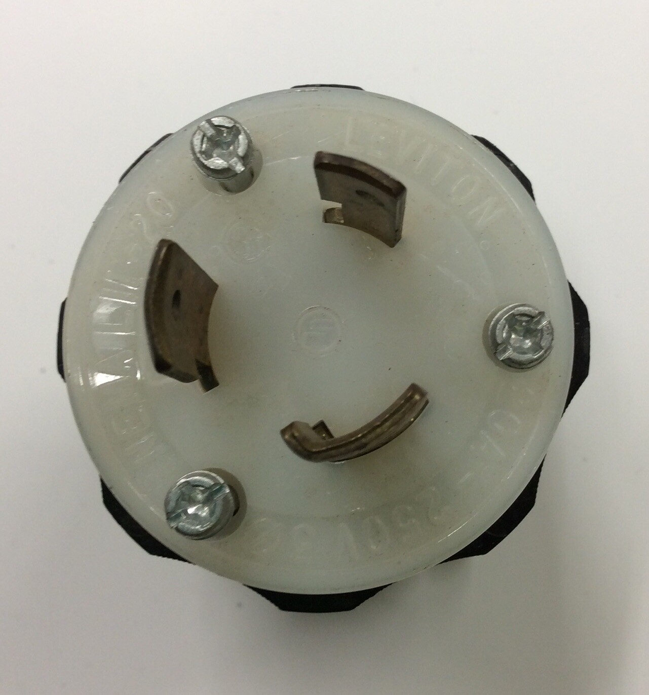 Twist Locking Plug NEMA L11-20P Cord Whip End Leviton 2371 20A 250V 3PH