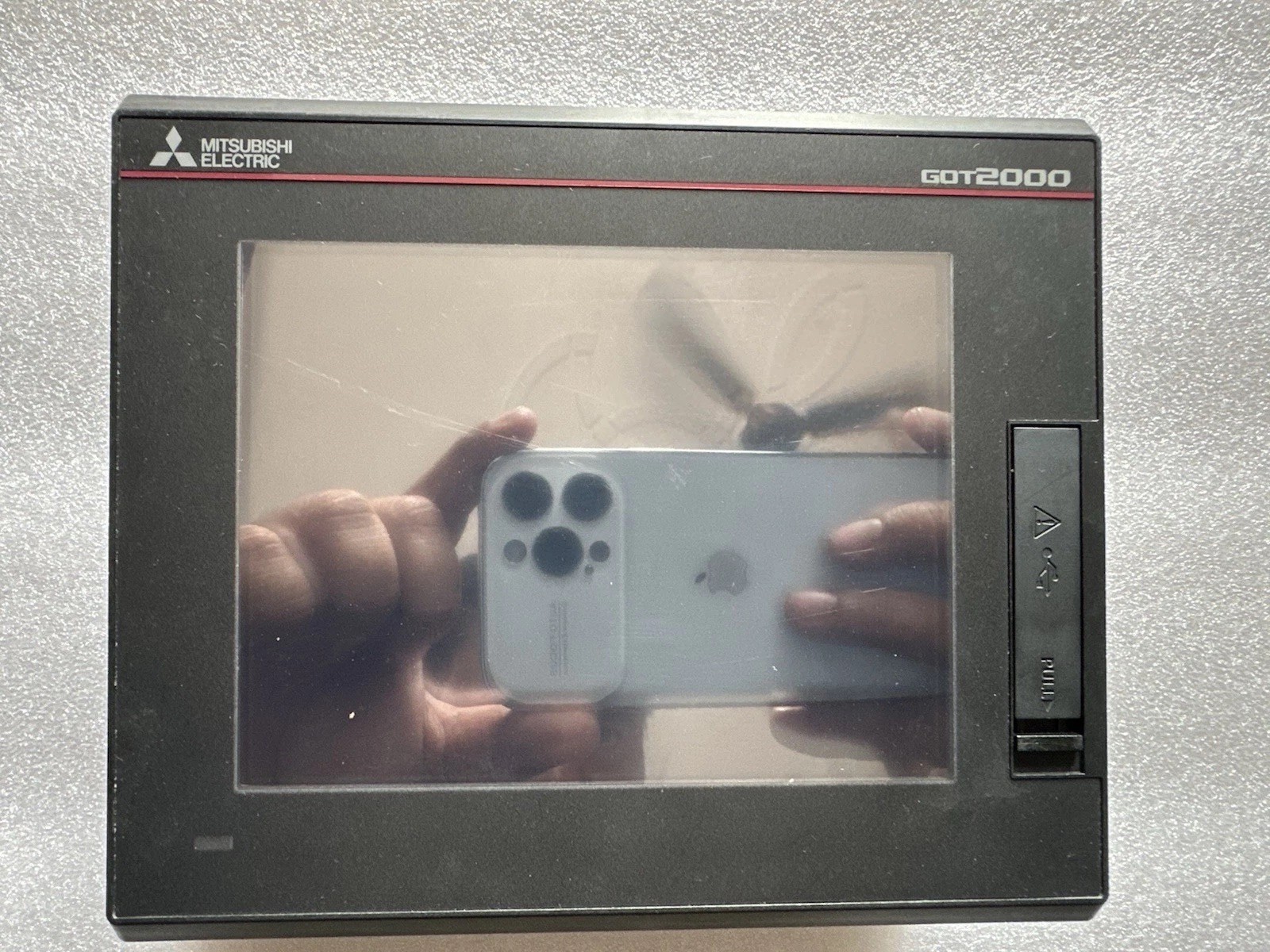 Used GT2505-VTBD MITSUBISHI GOT2000 HMI 10.1-Inch TFT Touchscreen Panel 2022 Mfg