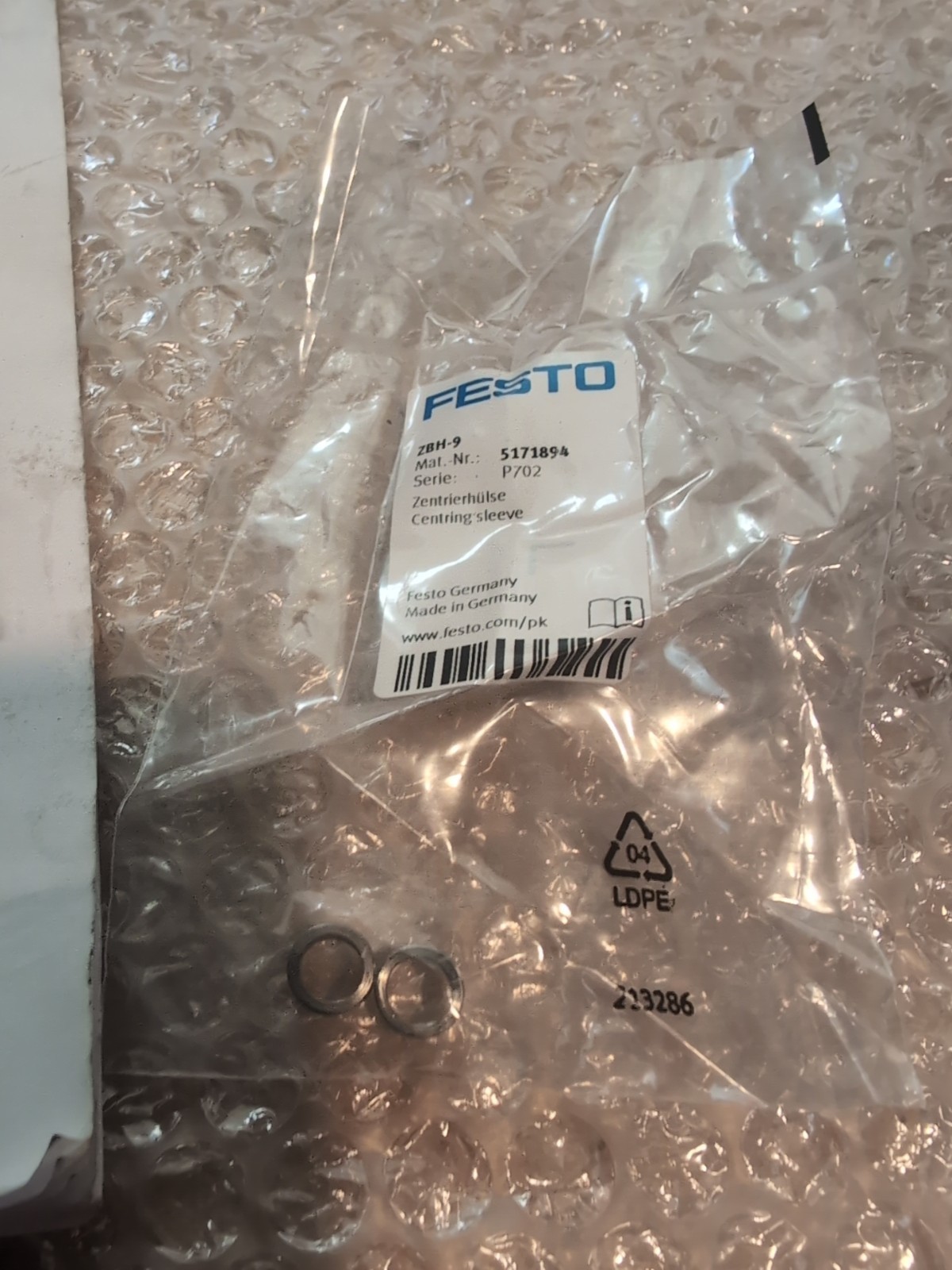 FESTO Semi-Rotary Drive DRRD-16-180-FH-Y9A 1644389 P902