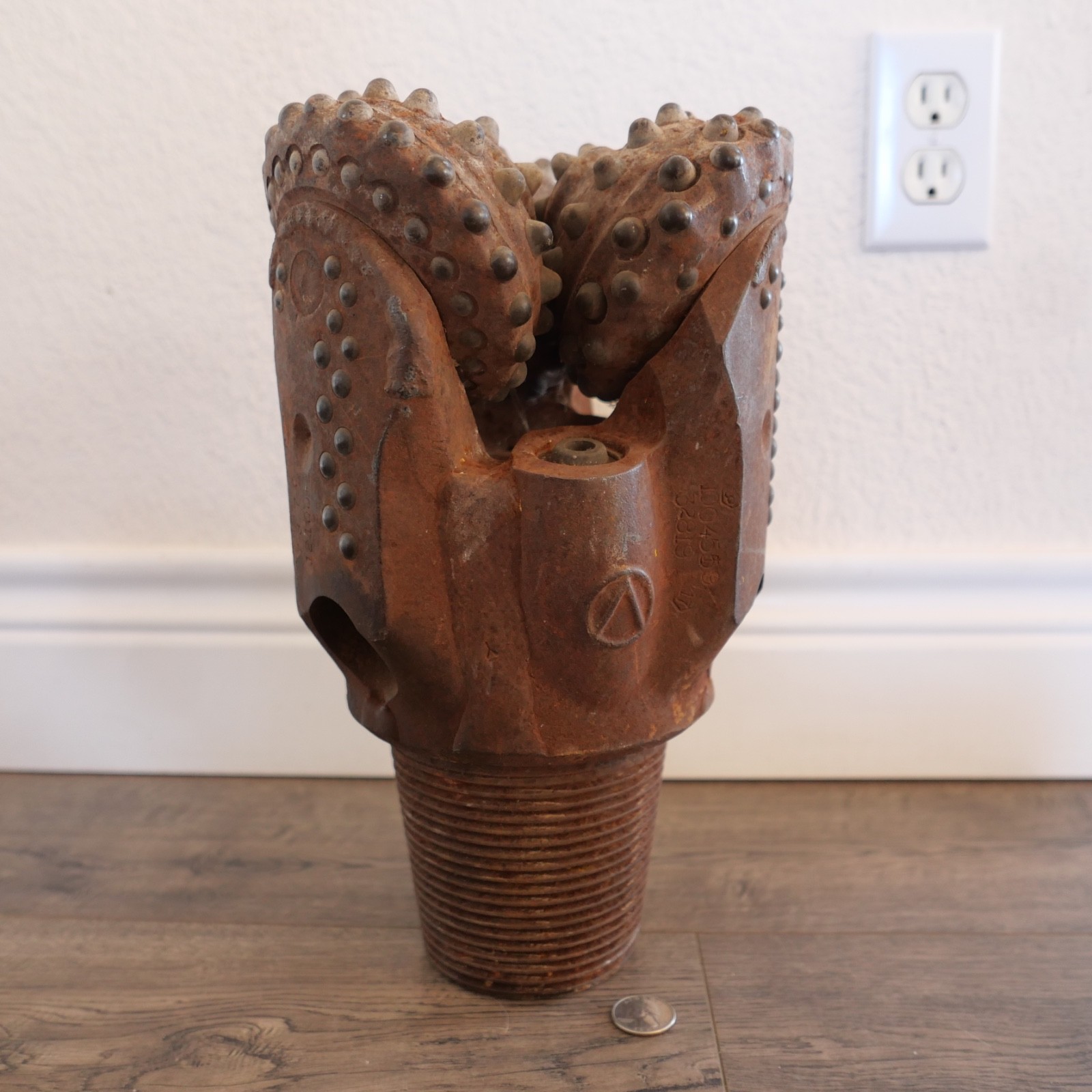 Varel Mining & Industrial Carbide Tricone Roller Cone Drill Bit 7 3/4 – 73lb !