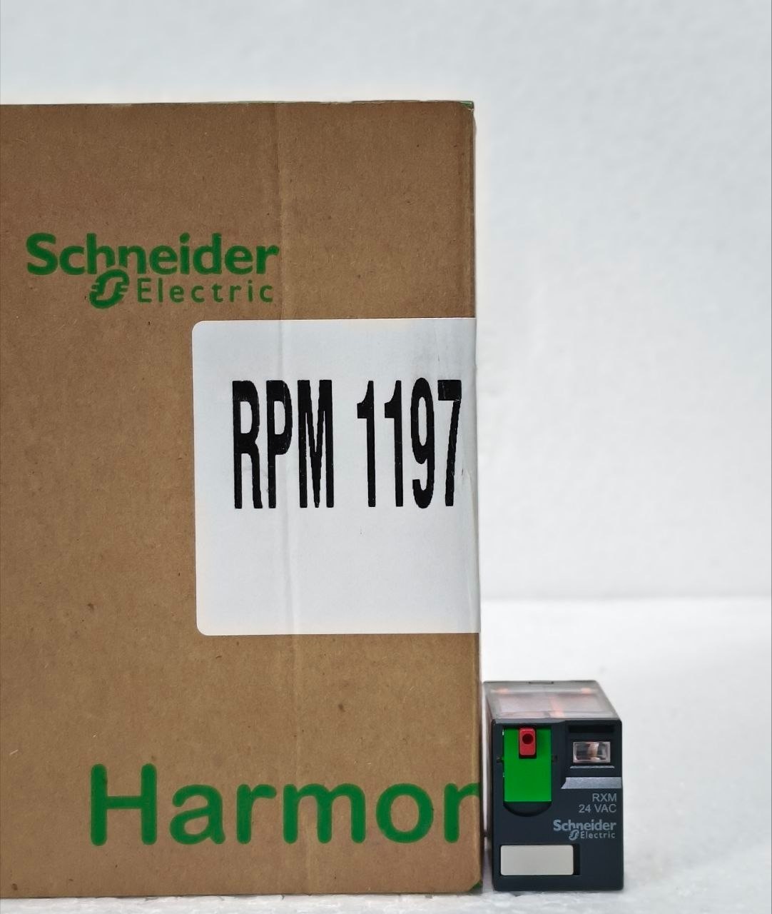 SCHNEIDER ELECTRIC RXM4AB1B7 MINIATURE PLUG-IN RELAY 14-PIN BOX OF 10 PC