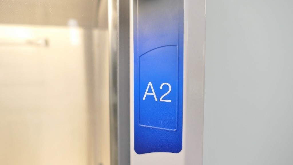 Labconco Logic+ Puriﬁer 4′ Biosafety Cabinet TESTED with Warranty SEE VIDEO